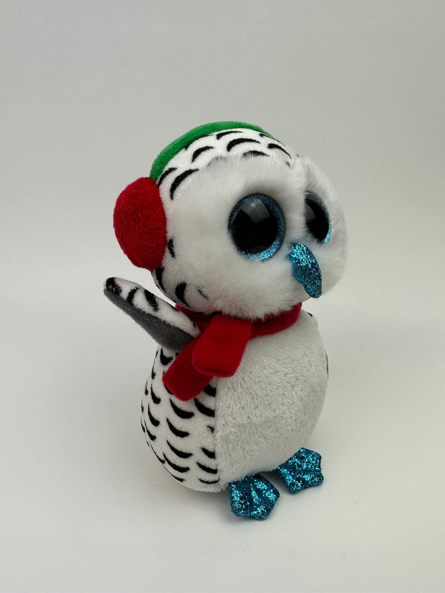 Ty Beanie Boo “Nester” the Cute Holiday Owl (6 inch)