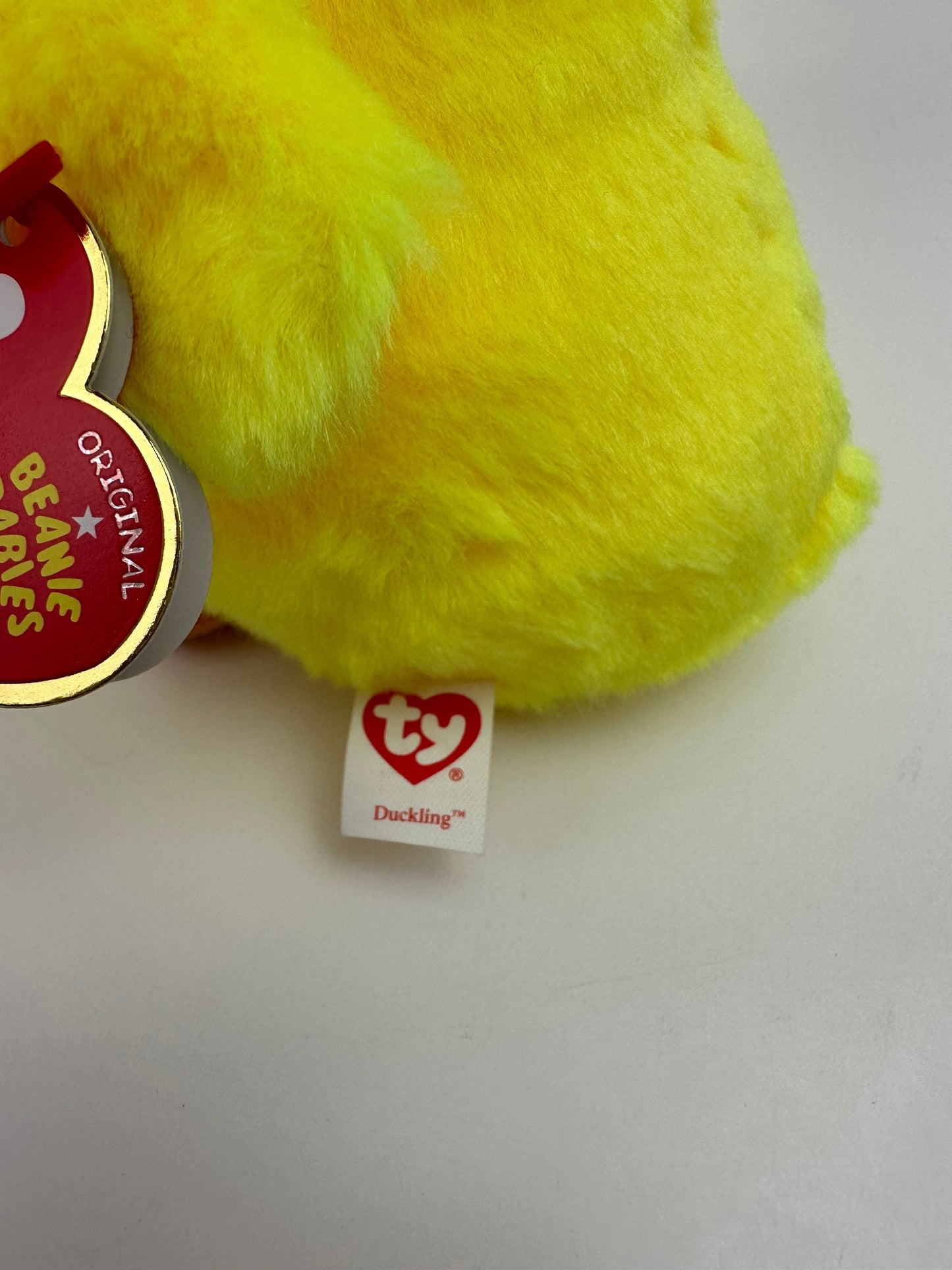 Ty Beanie Baby “Duckling” the Adorable Yellow Duck (6 inch)