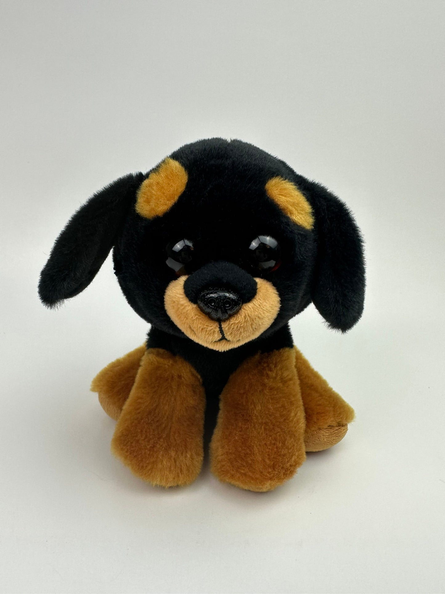 TY Beanie Boo Trevour the Rottweiler Dog - Excellent Condition - No Hang Tag (6 inch)