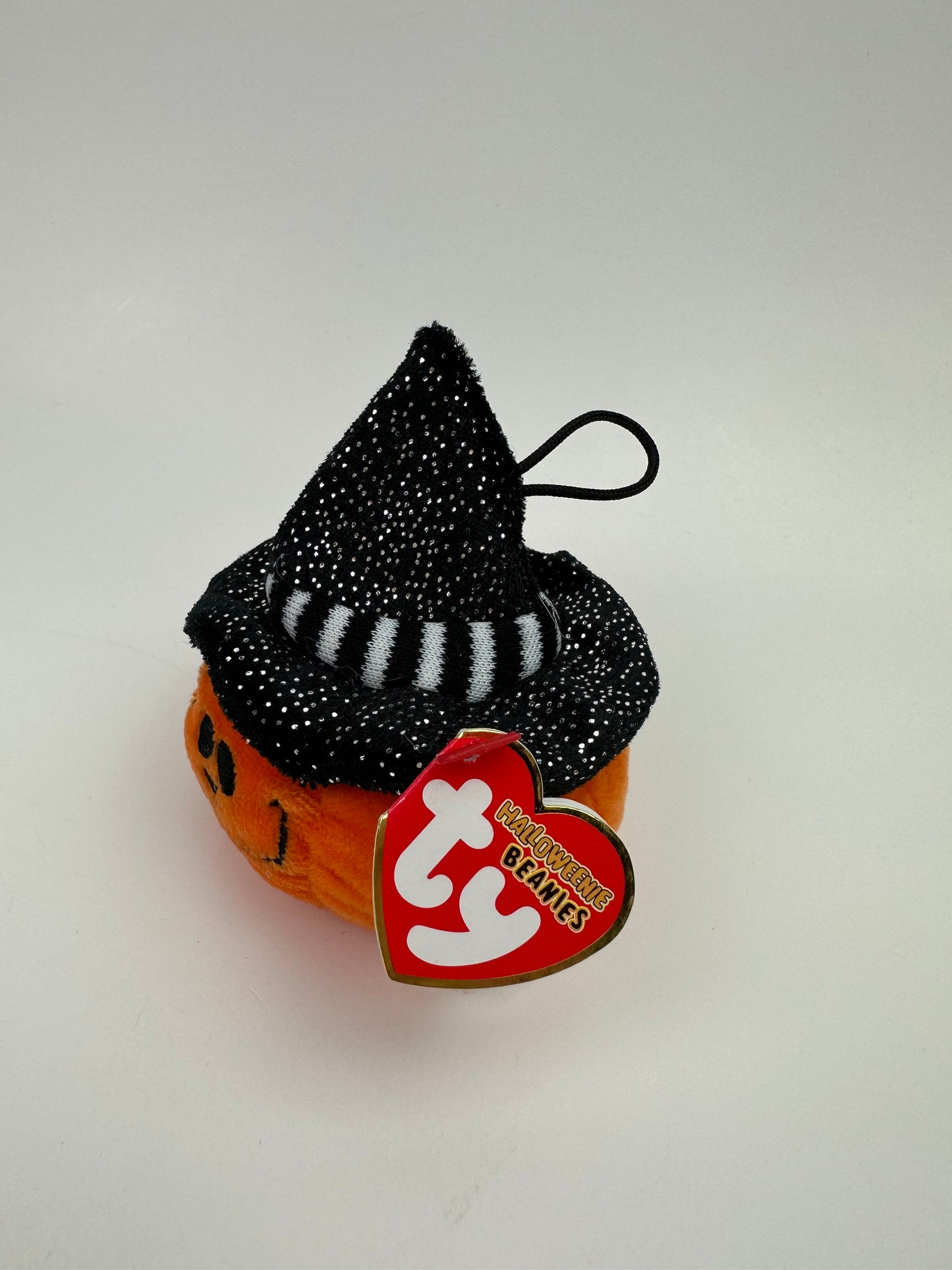 Ty Halloweenie Beanie “Treats” the Halloween Pumpkin - Teenie Beanie! (3 inch)