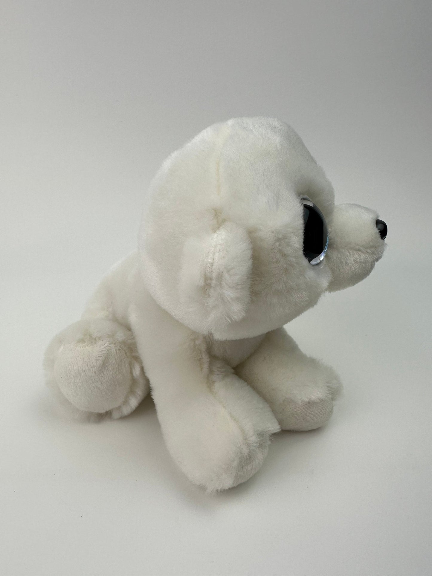 Ty Beanie Baby “Ari” the Polar Bear Plush! (6 inch)