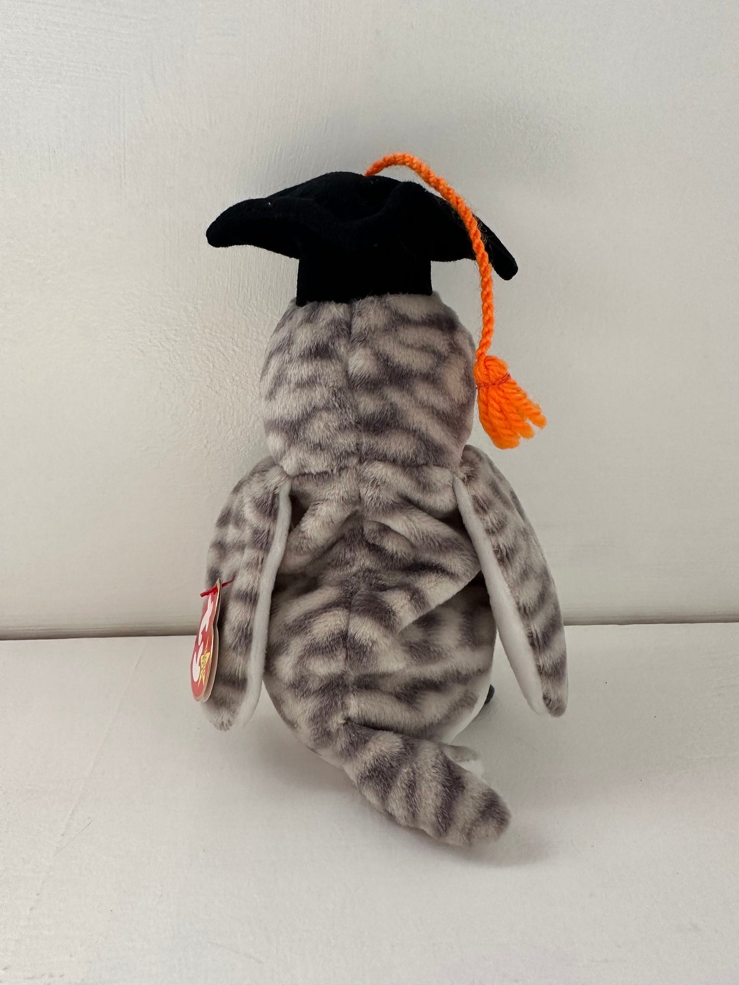 Ty Beanie Baby “Wiser” the Class of 1999 Graduation Owl (6 inch)