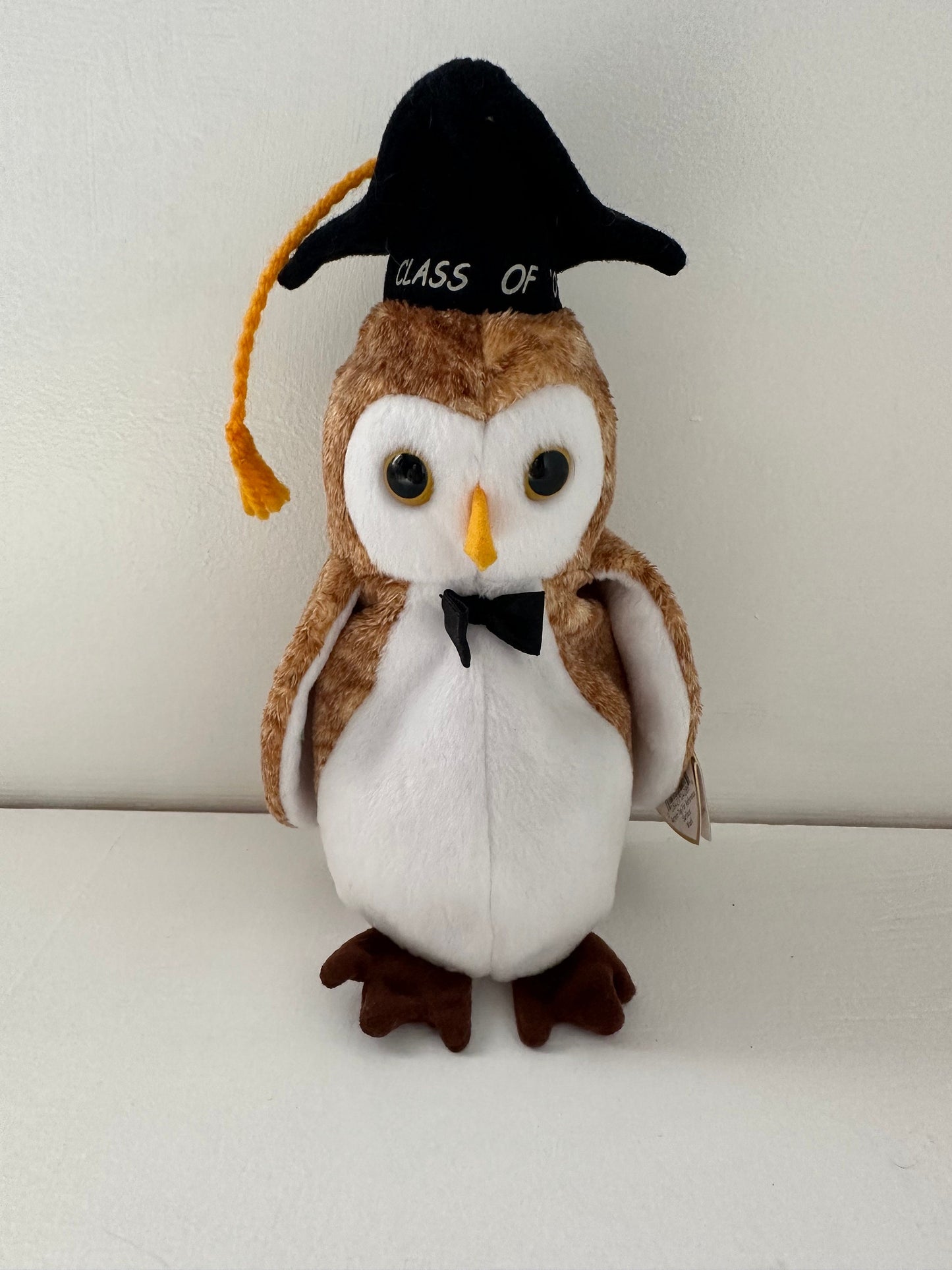 Ty Beanie Baby “Wisest” the Class of 2000 Graduation Owl (6 inch)