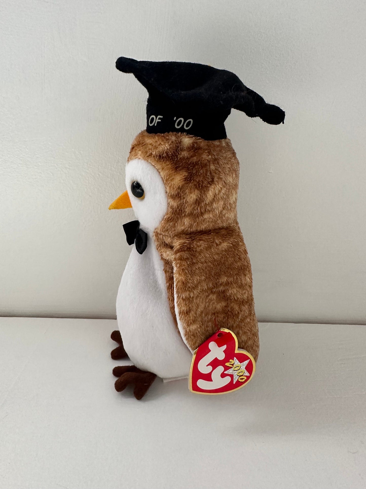 Ty Beanie Baby “Wisest” the Class of 2000 Graduation Owl (6 inch)