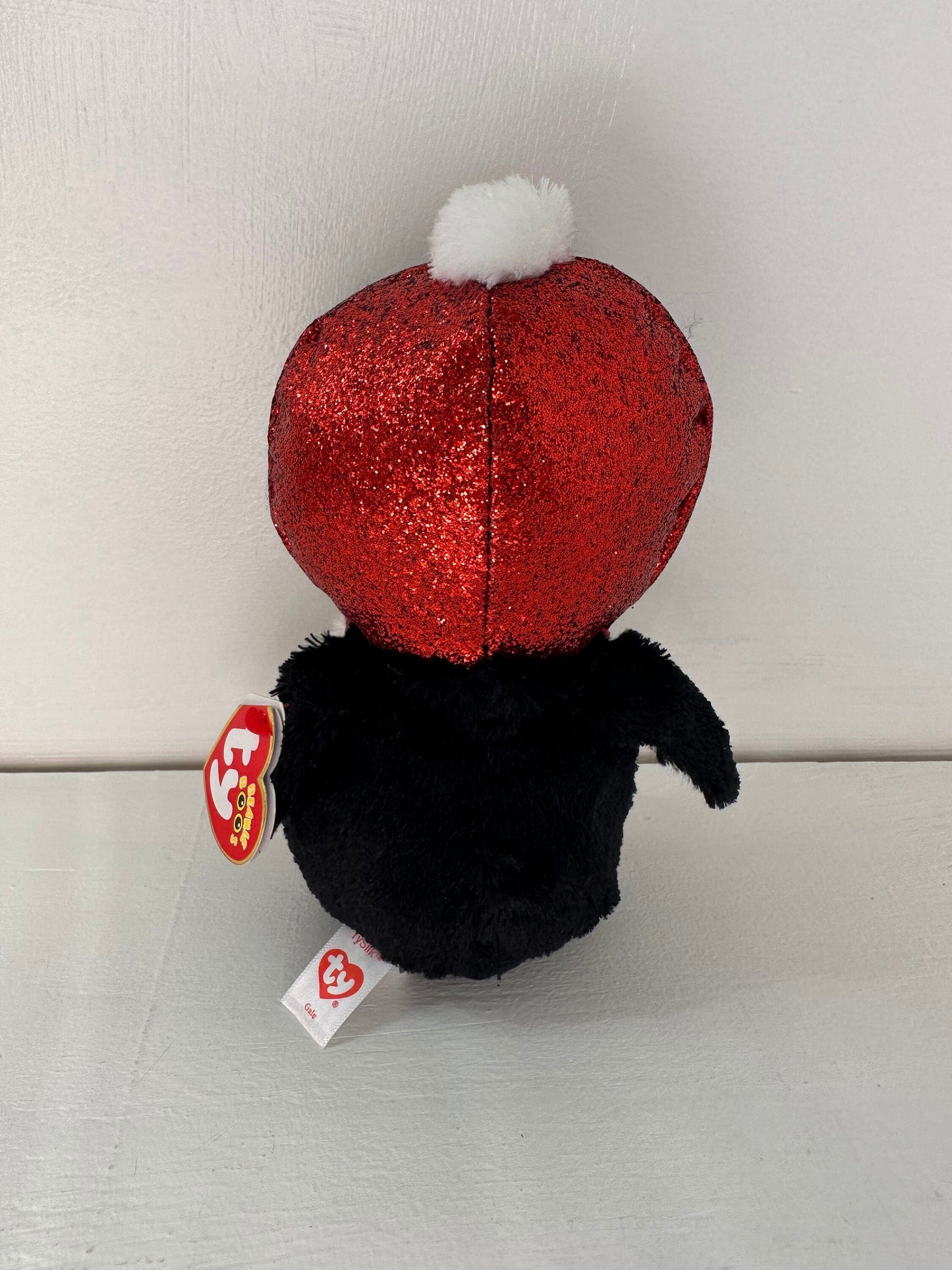 Ty Beanie Boo “Gale” the Holiday Penguin (6 inch)