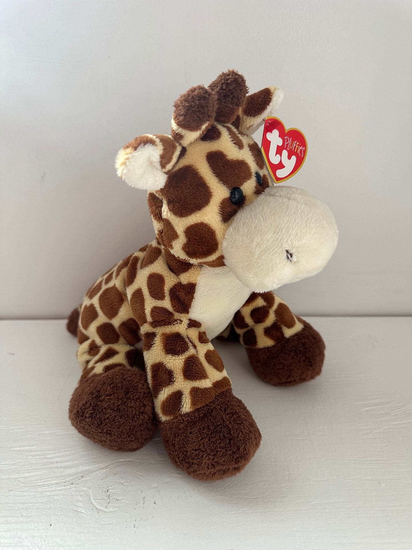 Ty Pluffies Collection “Tiptop” the Giraffe  (10 inch)