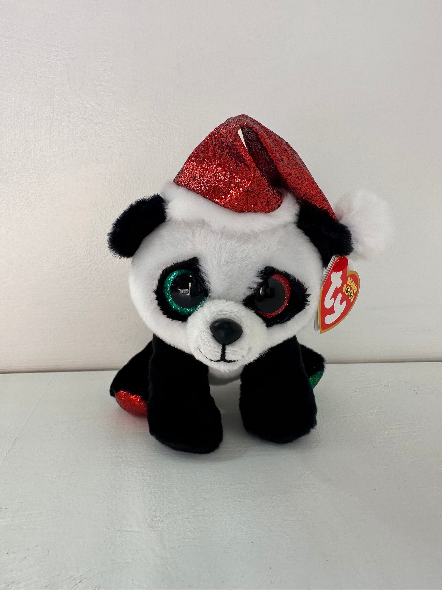 Ty Beanie Boo “Pandy Claus” the Holiday Panda - Claire’s Exclusive (6 inch)