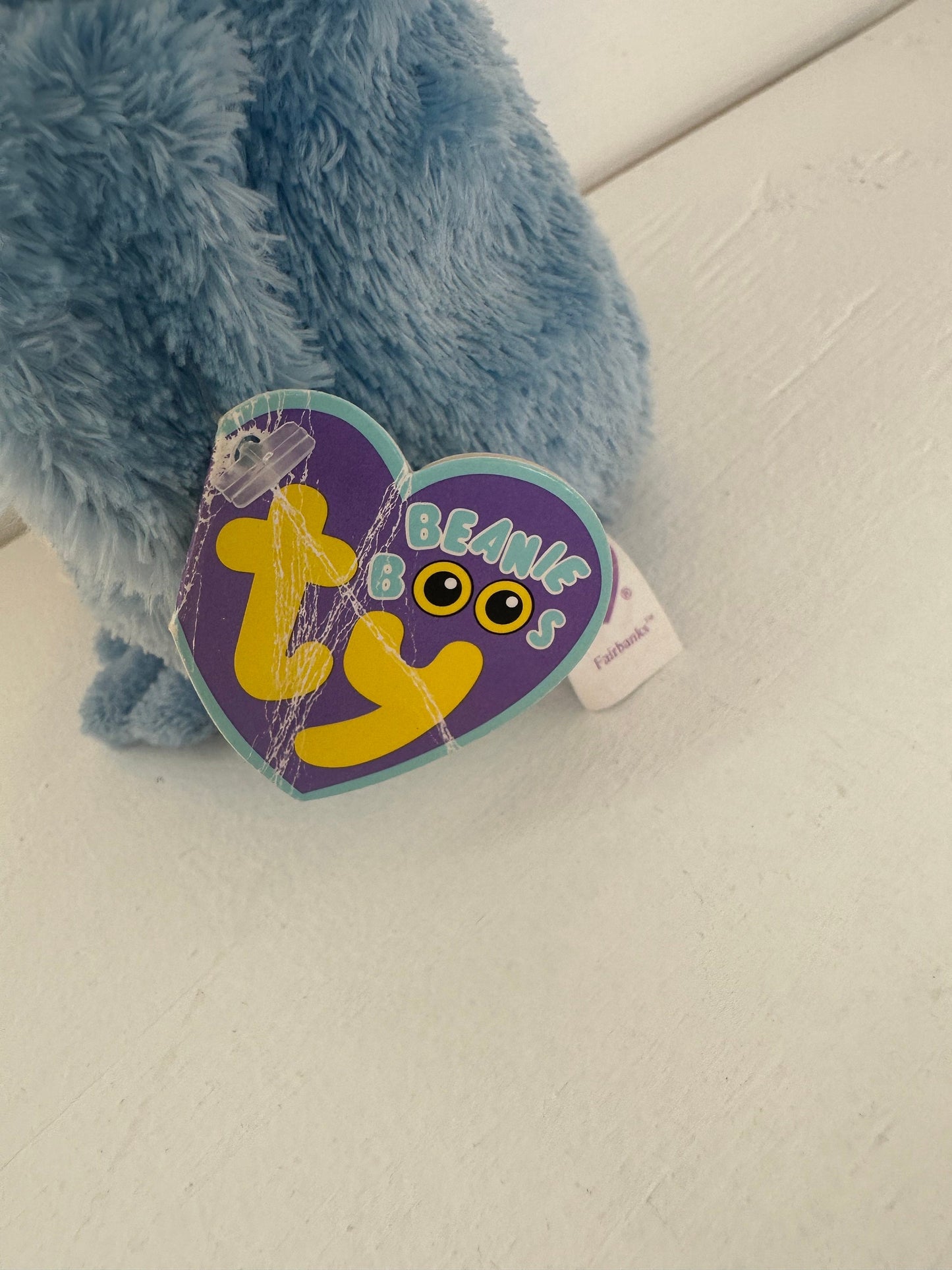 Ty Beanie Boo “Fairbanks” the Blue Penguin - Badly Creased Tag (6 inch)