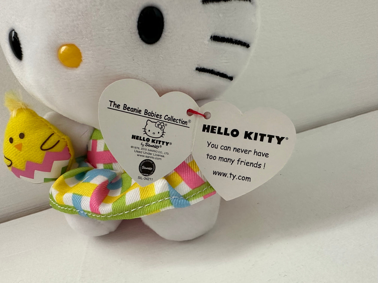 Ty Beanie Baby Vintage “Hello Kitty” Easter / Spring Edition (6 inch)