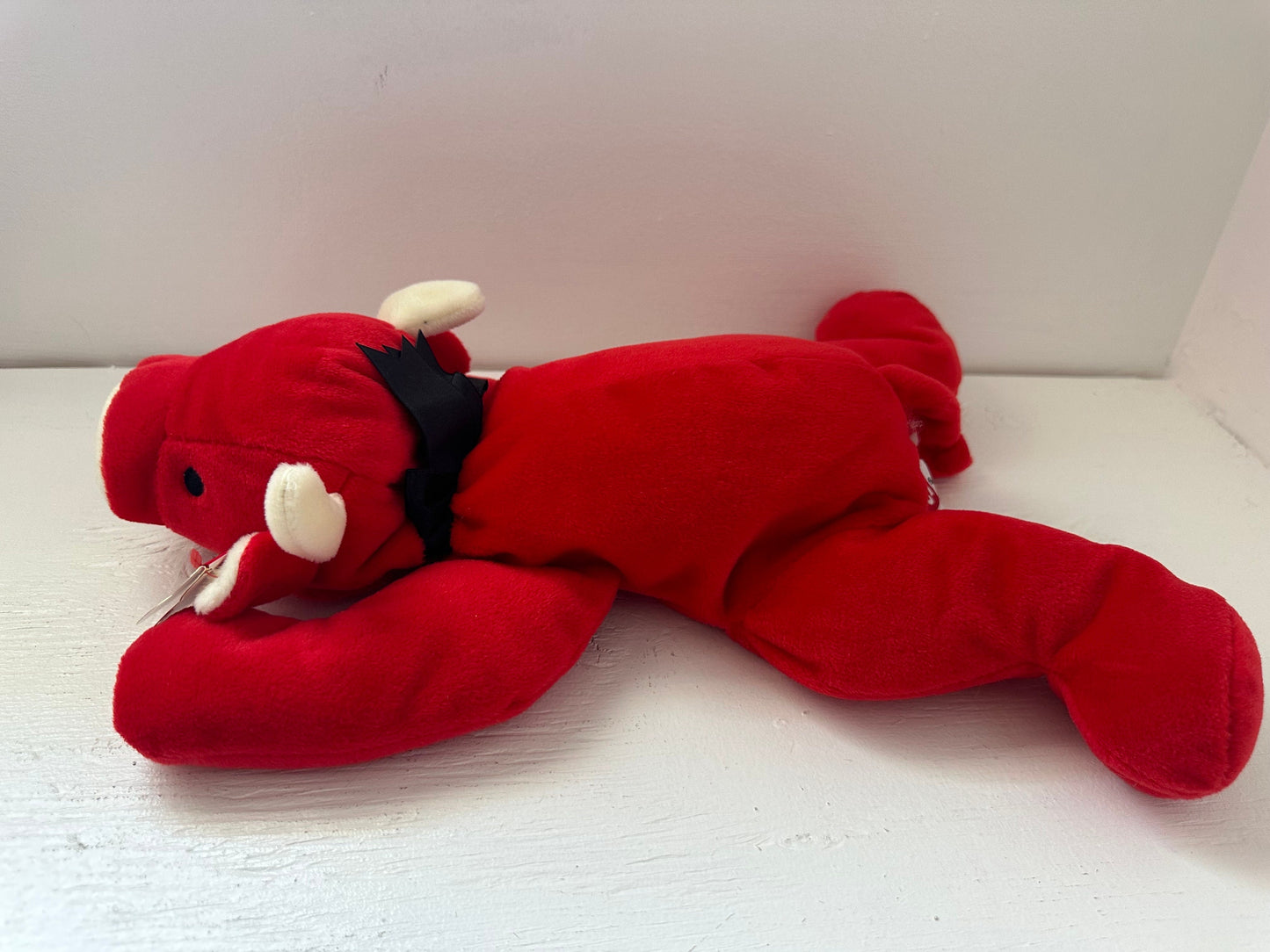 Ty Pillow Pal “Red” the Bull ! (14 inch)