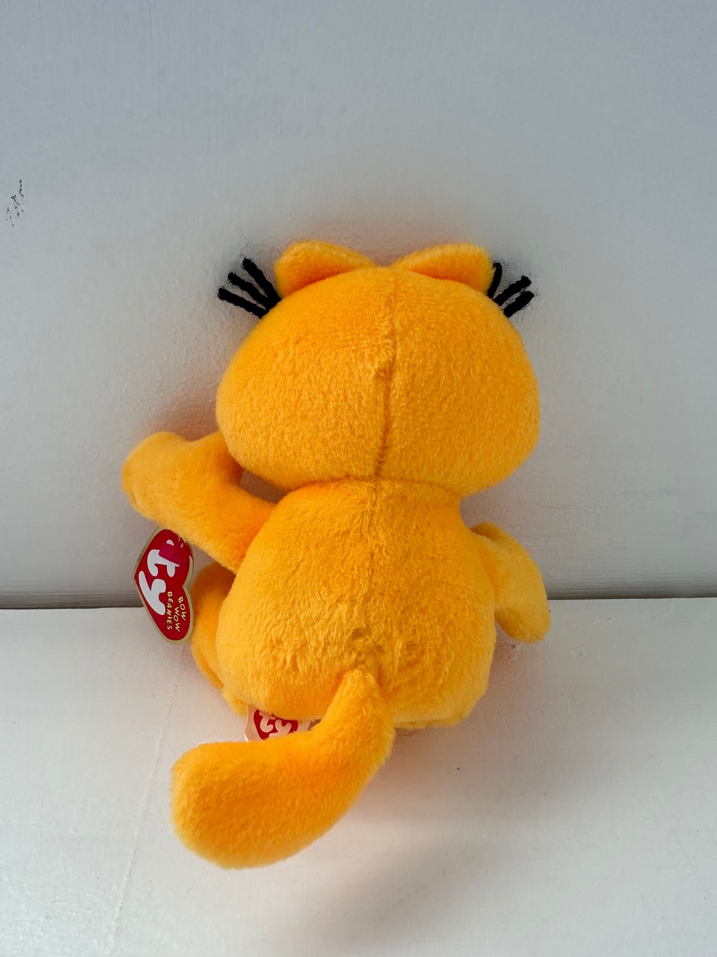 Ty Bow Wow “Garfield Play Nice” the Garfield Dog Toy / Collectible! (4 inch)