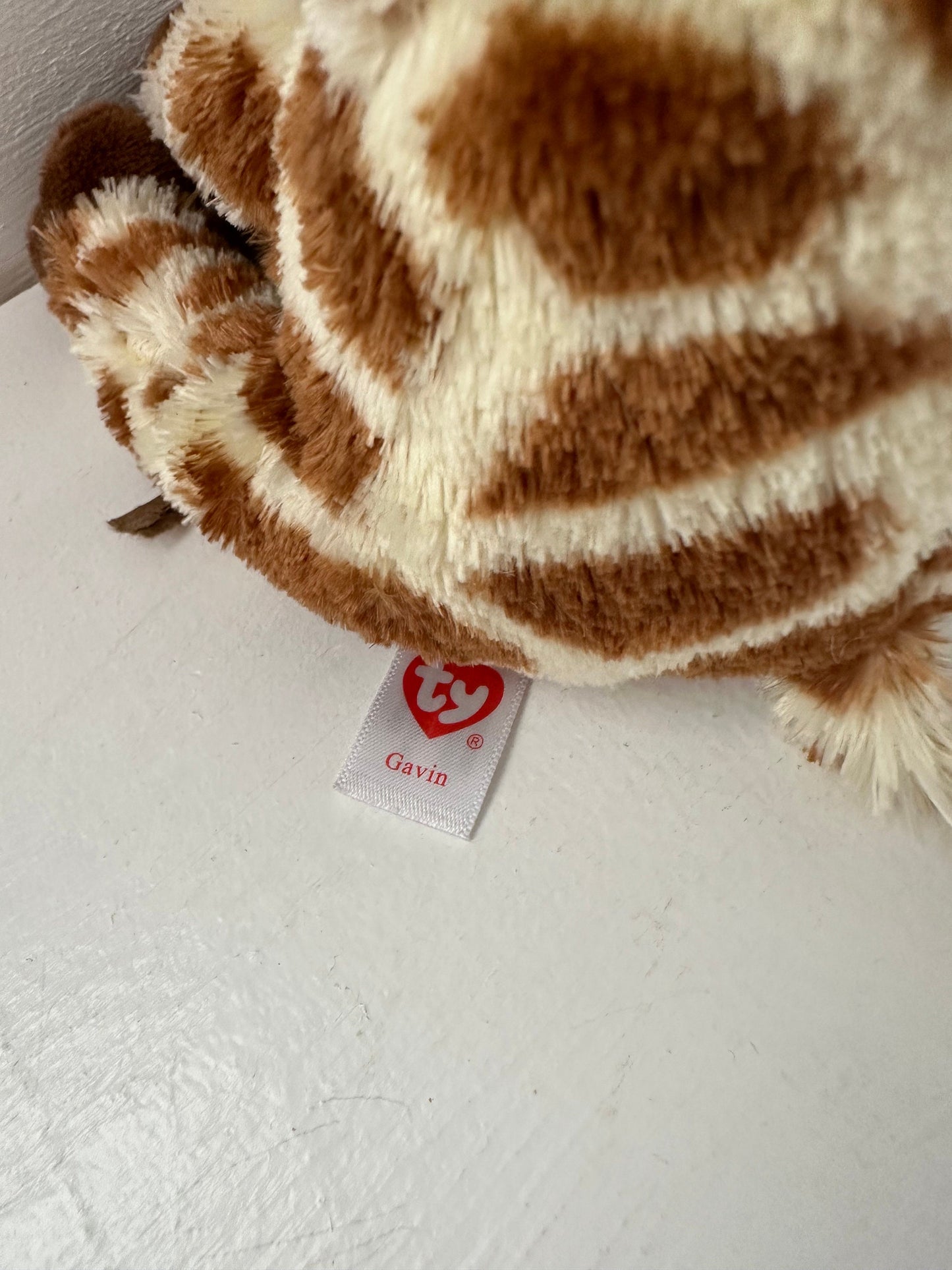 Ty Beanie Baby “Gavin” the Giraffe - No Hang Tag! (9 inch)