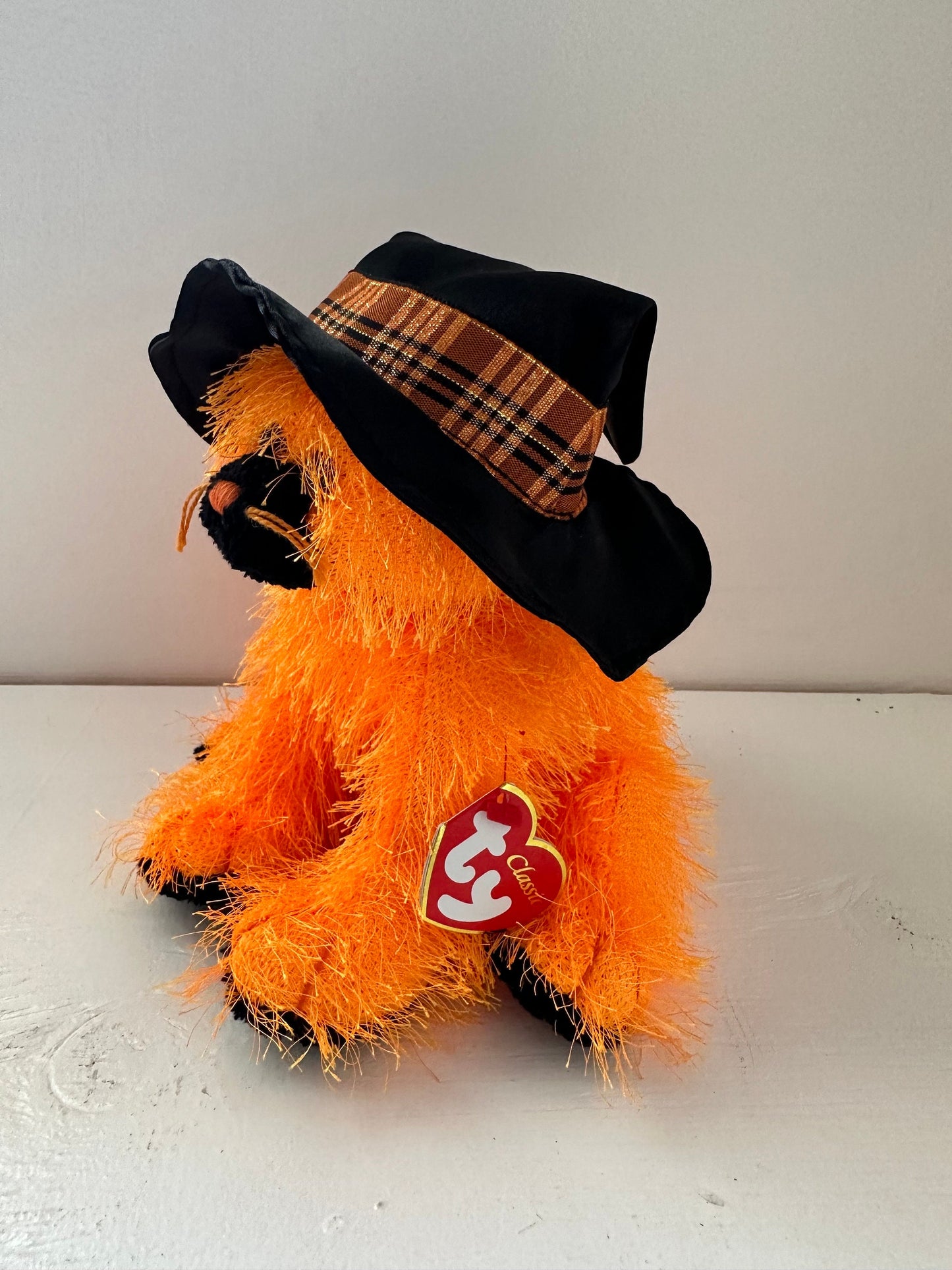 Ty Classics Collection “Alacazam” the Orange Halloween Cat  (9 inch)