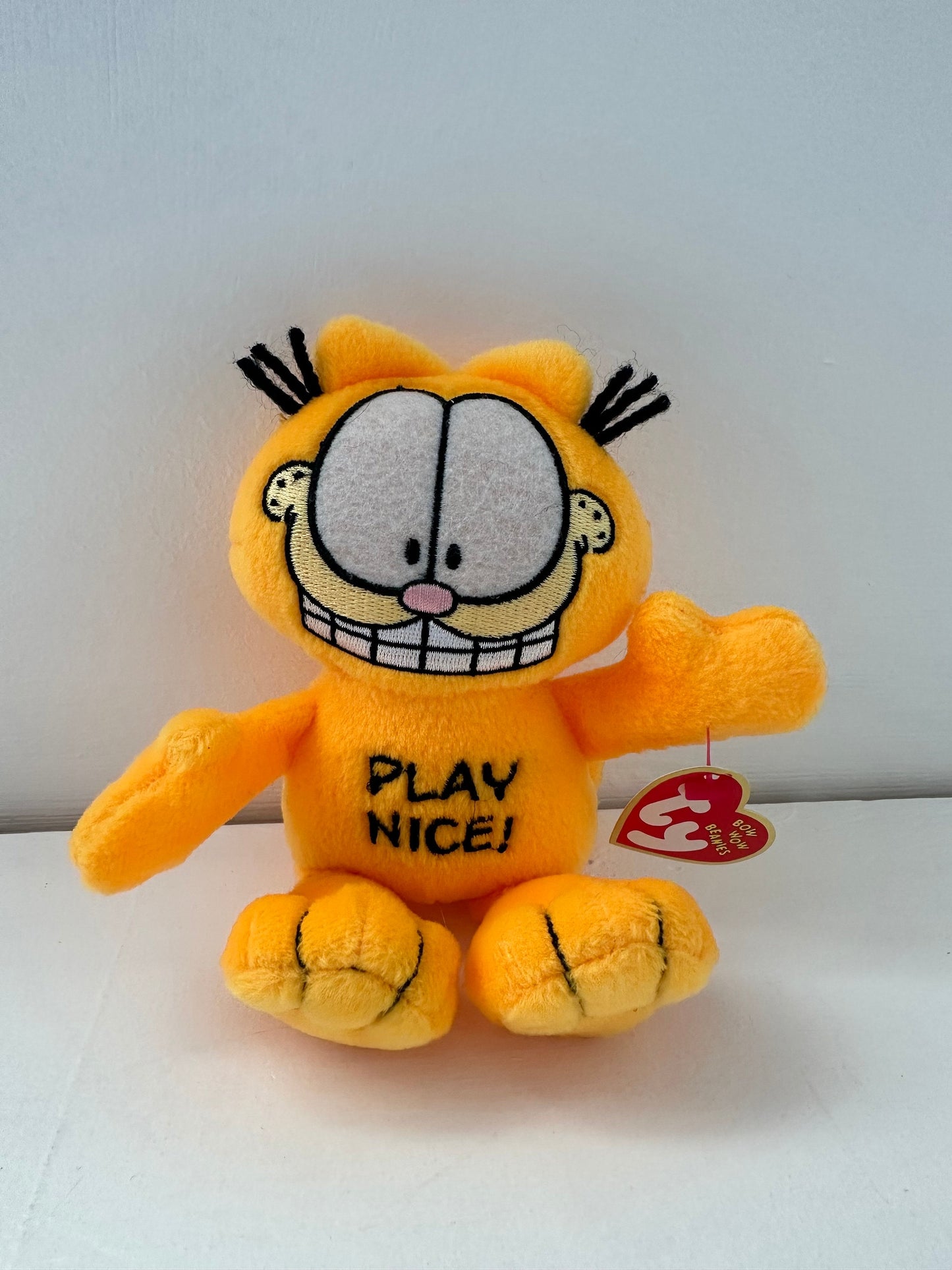 Ty Bow Wow “Garfield Play Nice” the Garfield Dog Toy / Collectible! (4 inch)