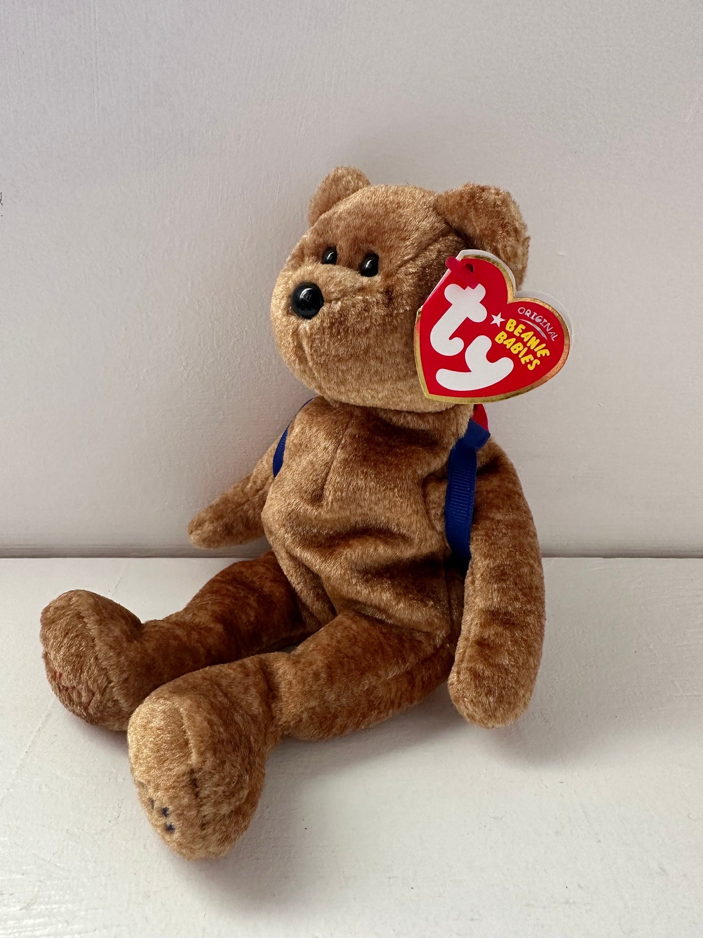 Ty Beanie Baby “ABCs” the Adorable Back to School Bear wearing Backpack! (8.5 inch)