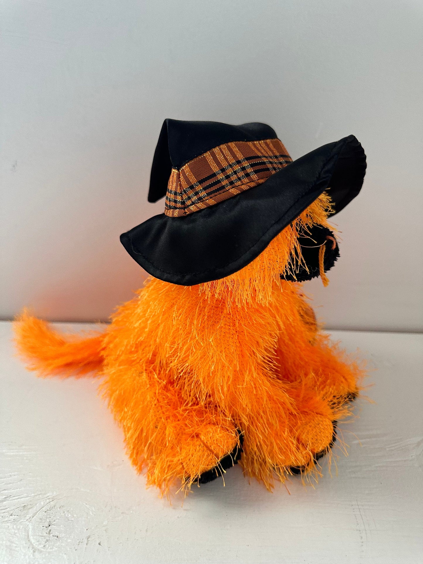 Ty Classics Collection “Alacazam” the Orange Halloween Cat  (9 inch)