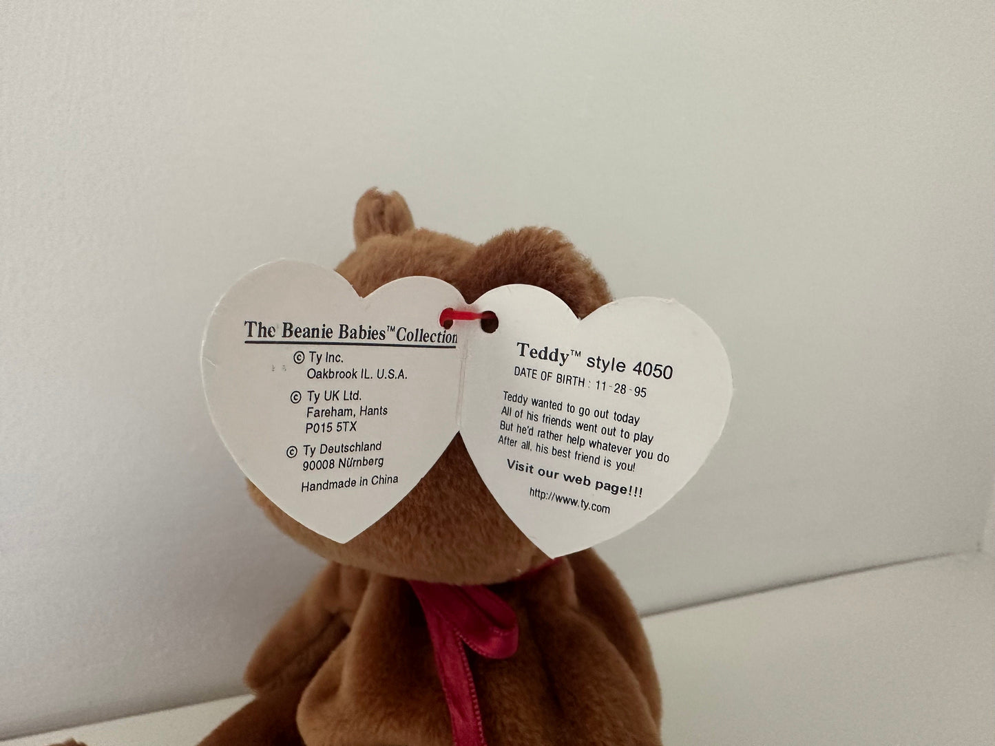 Ty Beanie Baby “Teddy” the Brown Bear ! (8.5 inch)