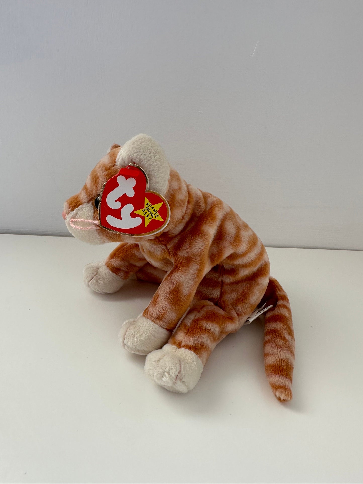 Ty Beanie Baby “Amber” the Adorable Tabby Cat (5.5 inch)