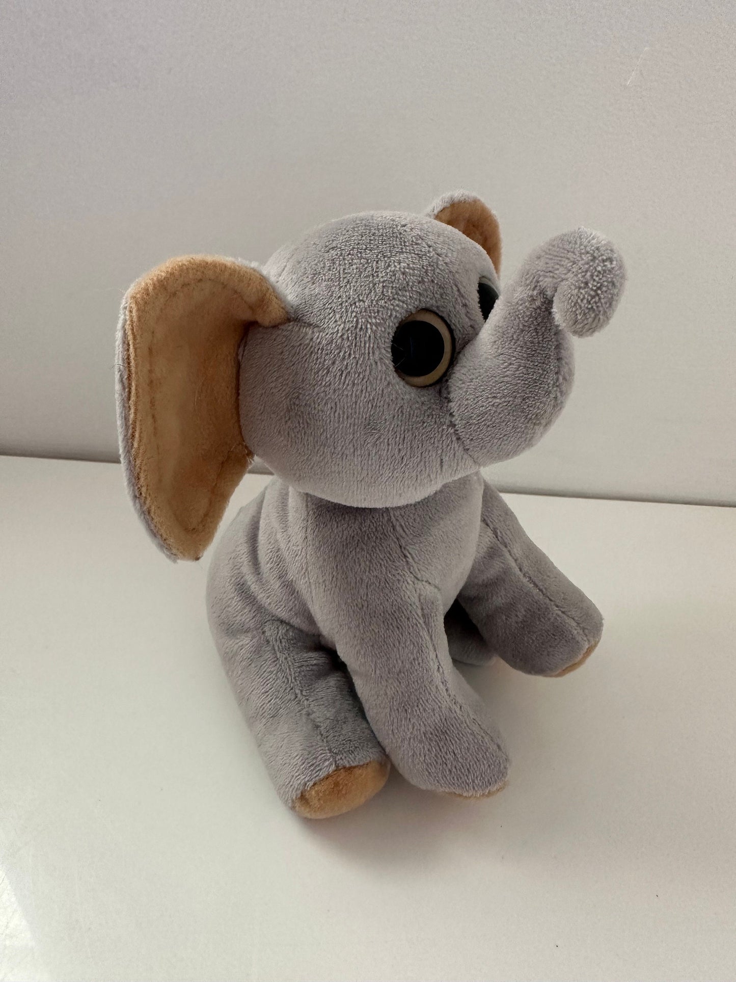 Ty Beanie Baby “Sahara” the Gray Elephant (6 inch)