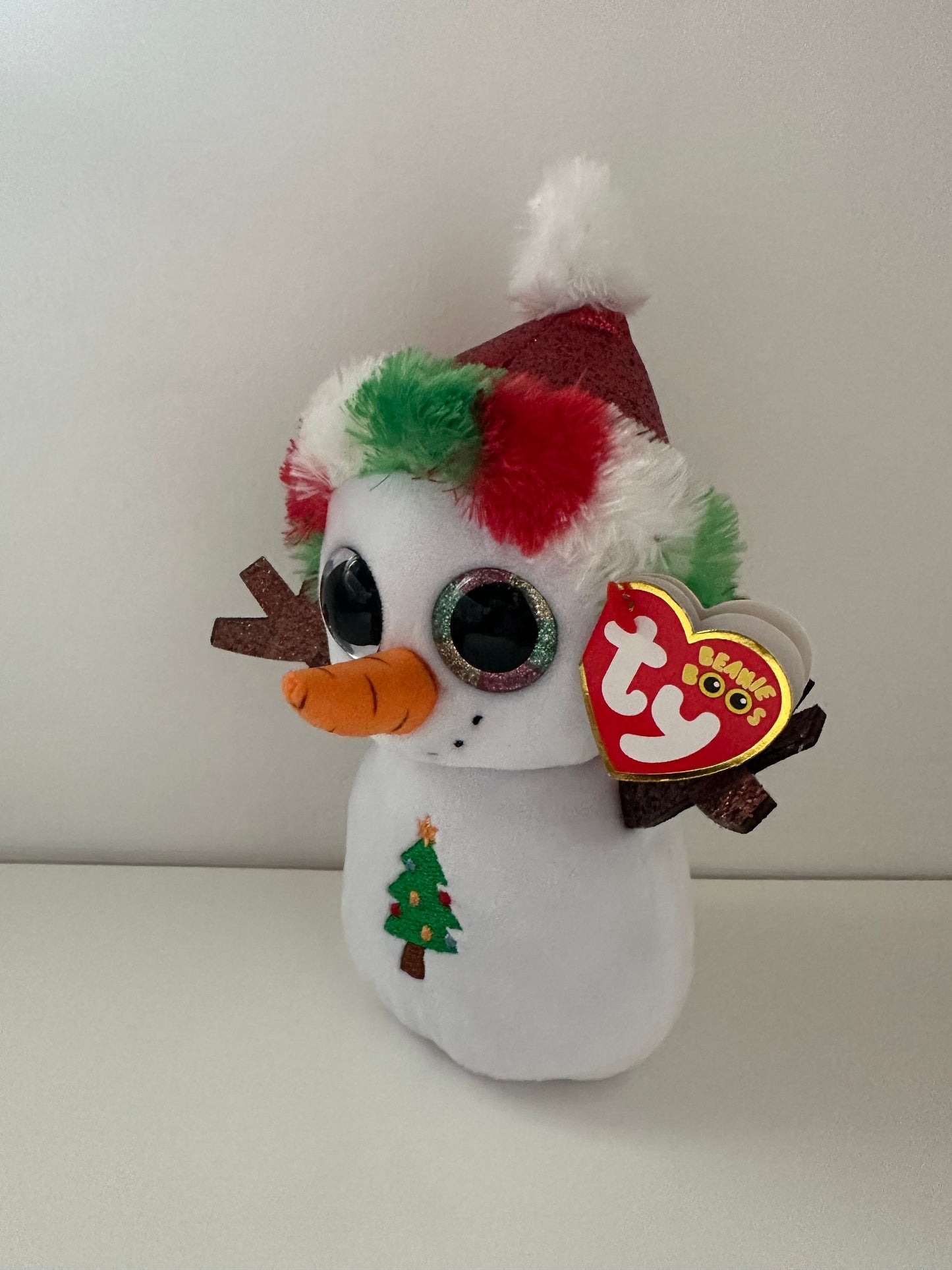 TY Beanie Boo “Misty” the Snowman (6 inch)