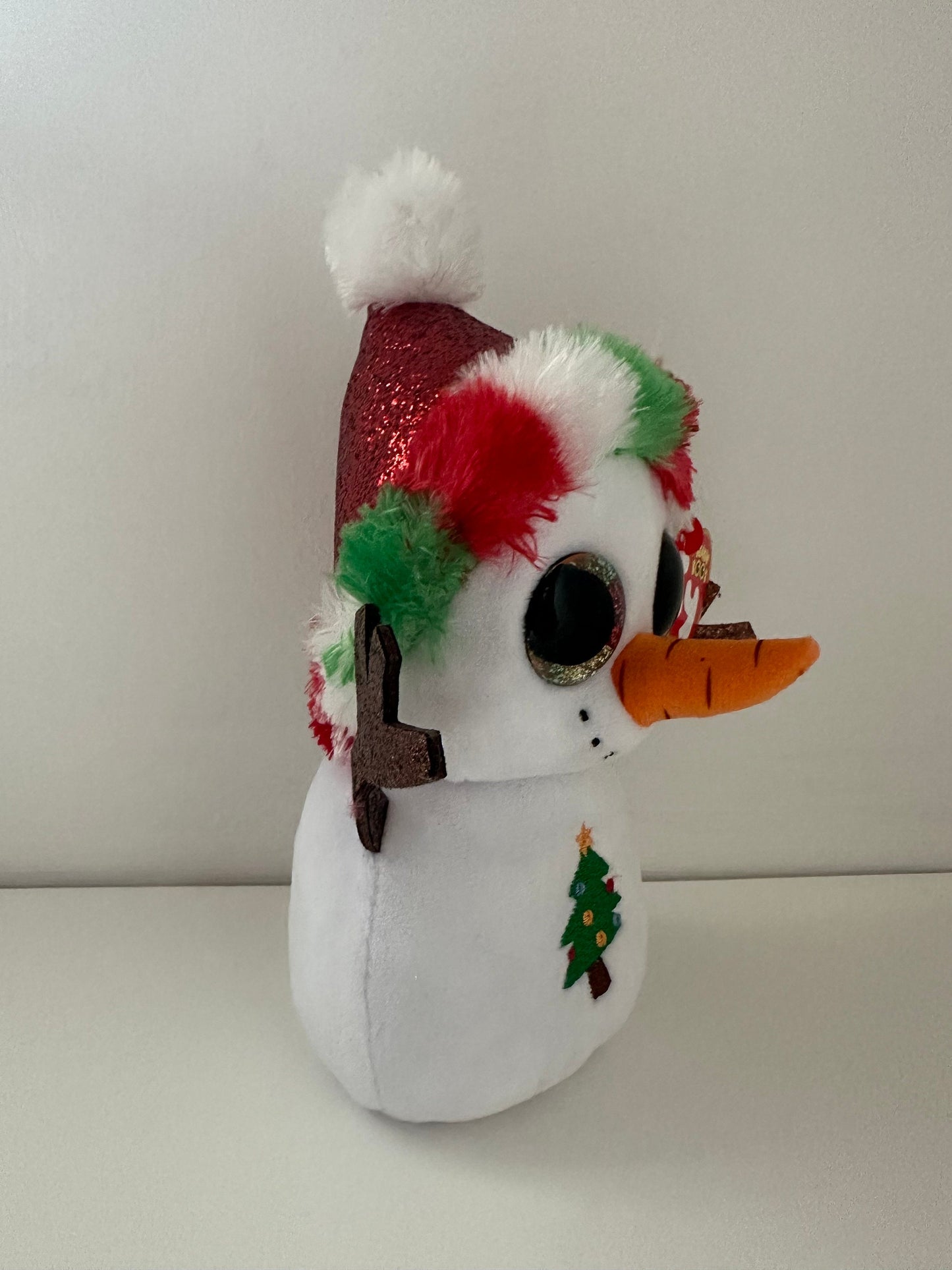 TY Beanie Boo “Misty” the Snowman (6 inch)