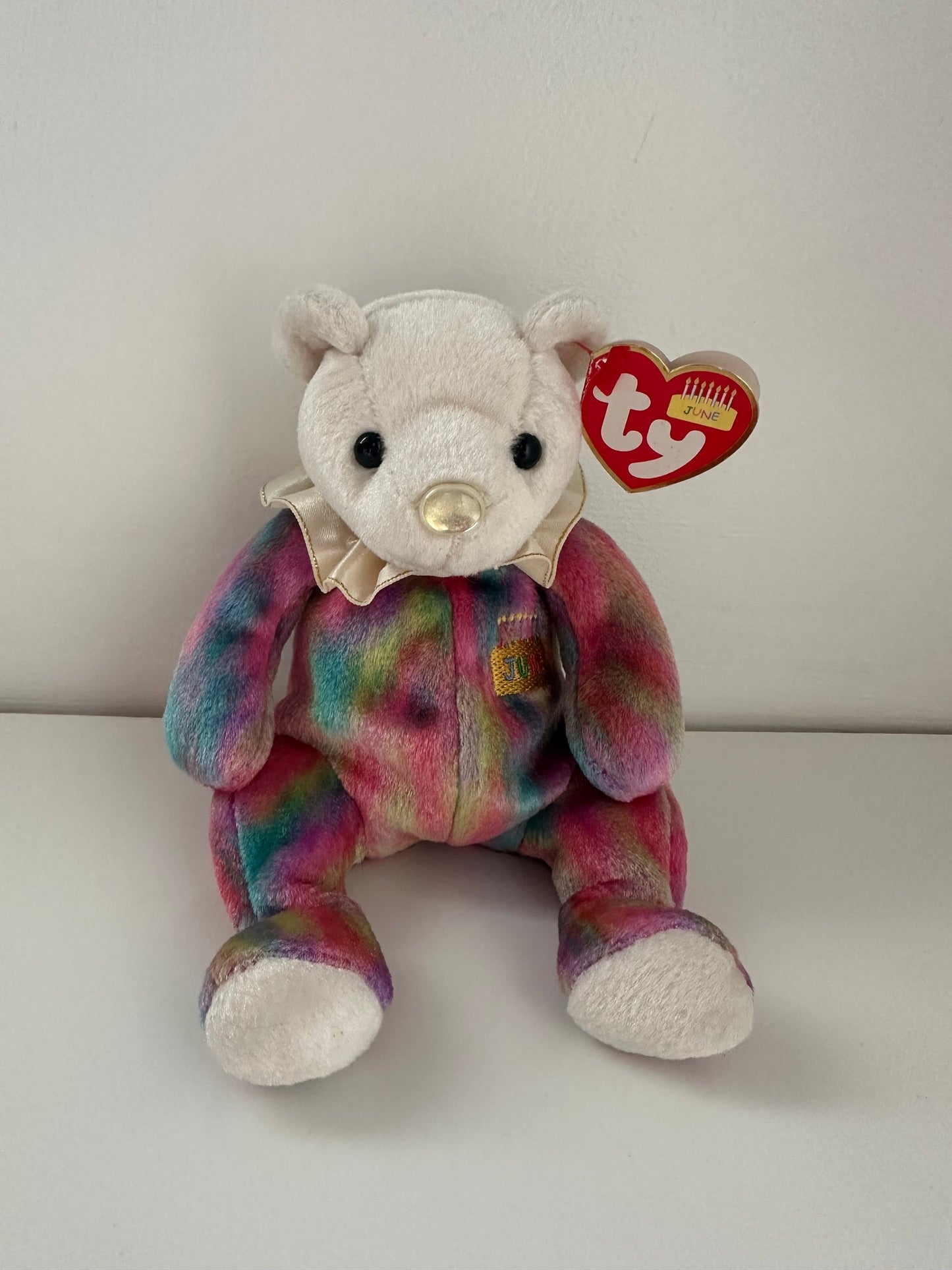 Ty Beanie Baby “Happy Birthday” the June Birthday Bear! (7 inch)