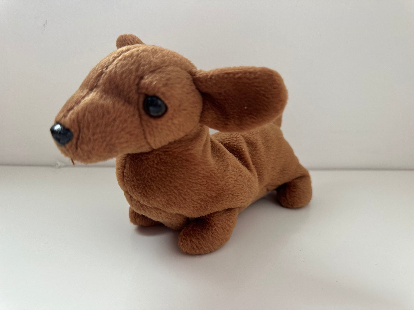 Ty Beanie Baby “Weenie” the Wiener Dog Dachshund - 2nd Gen Tush Tag, No Hang Tag! (6 inch)