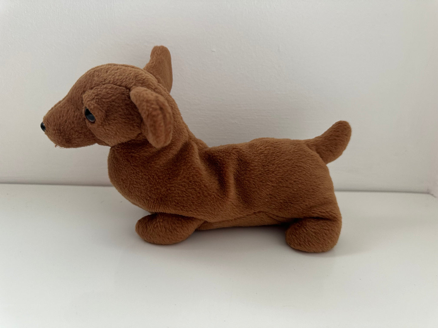 Ty Beanie Baby “Weenie” the Wiener Dog Dachshund - 2nd Gen Tush Tag, No Hang Tag! (6 inch)