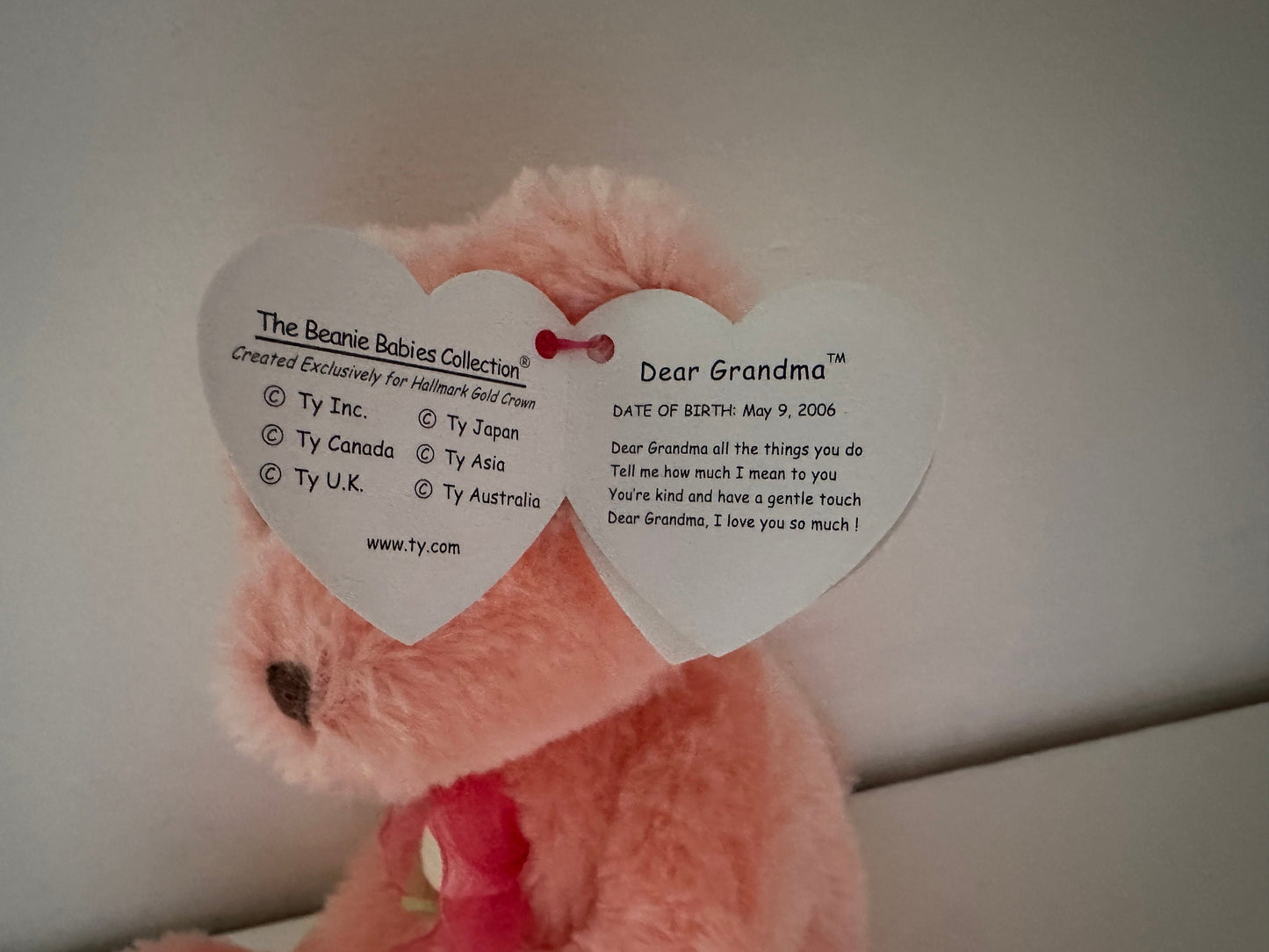 Ty Beanie Baby “Dear Grandma” the Grandma Bear! (7 inch)