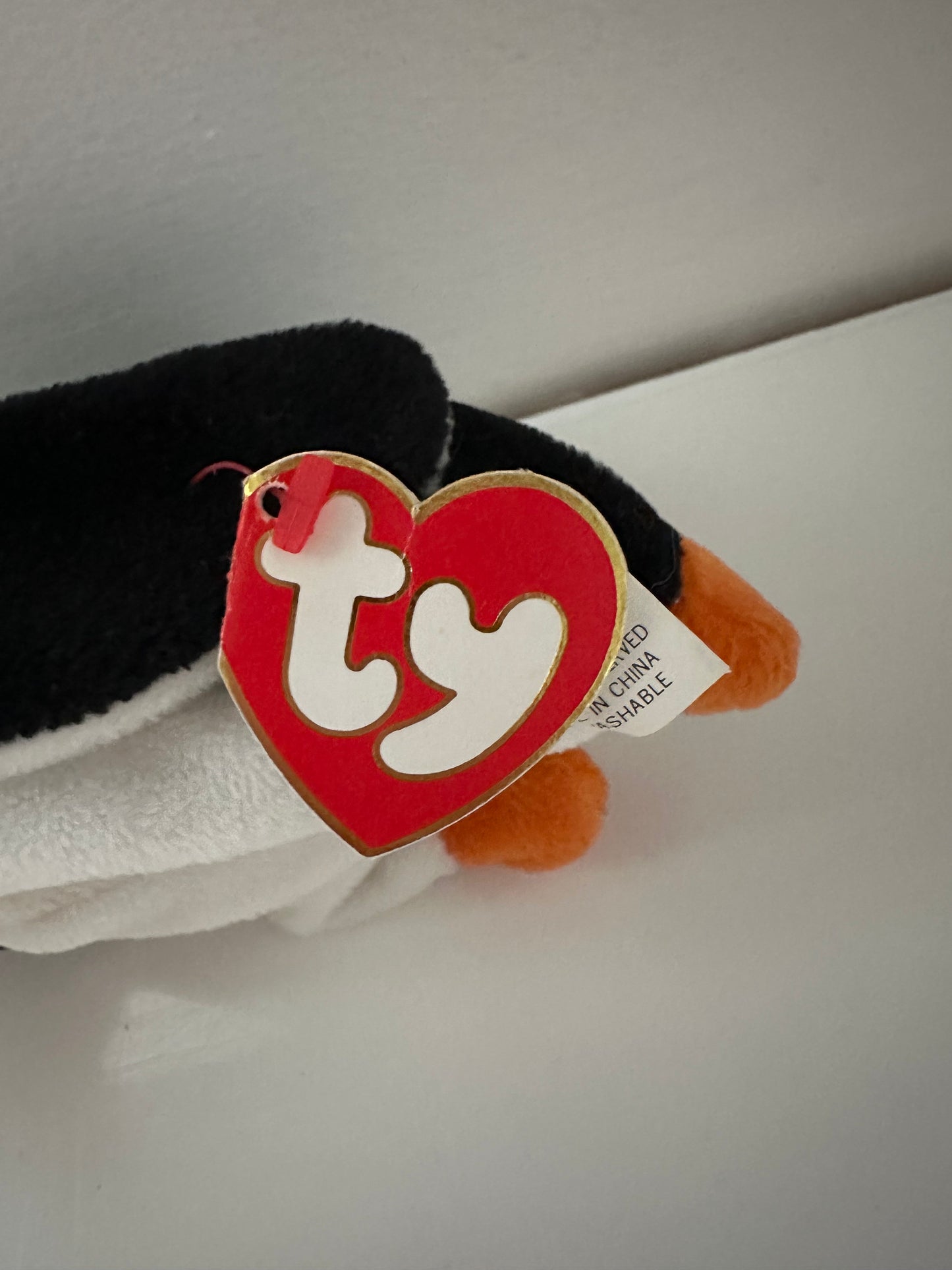 Ty Beanie Baby “Waddle” the Penguin - 3rd Generation Hang Tag, 1st Gen Tush Tag! (6 inch)