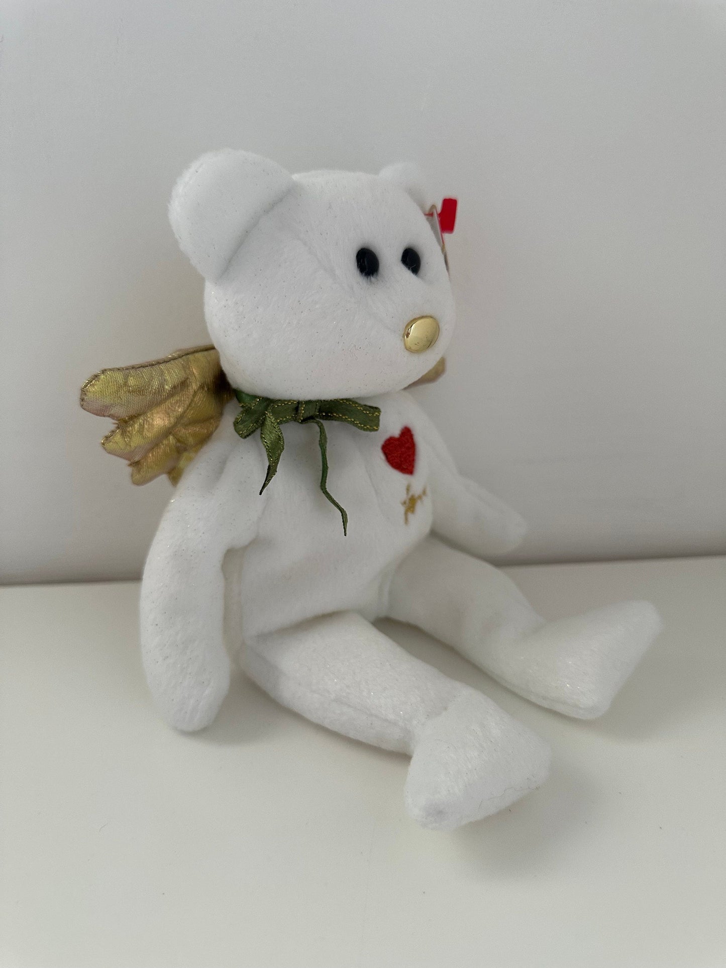 Ty Beanie Baby “Gift” the Angel Bear with Wings - White Version Love - Hallmark Gold Crown Exclusive (8.5 inch)