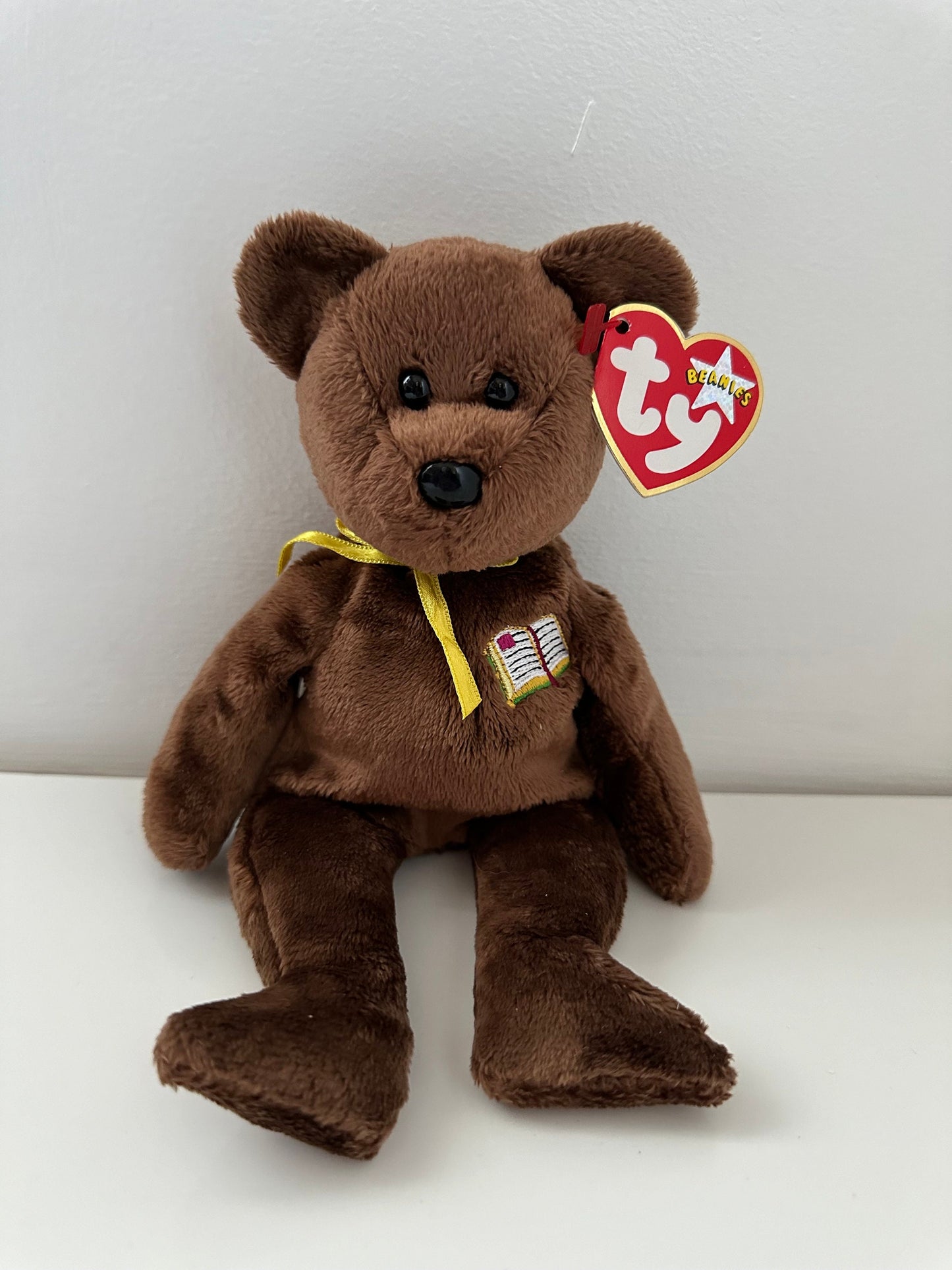 Ty Beanie Baby “William” the Bear - Europe Exclusive - Open Book Version (8.5 inch)