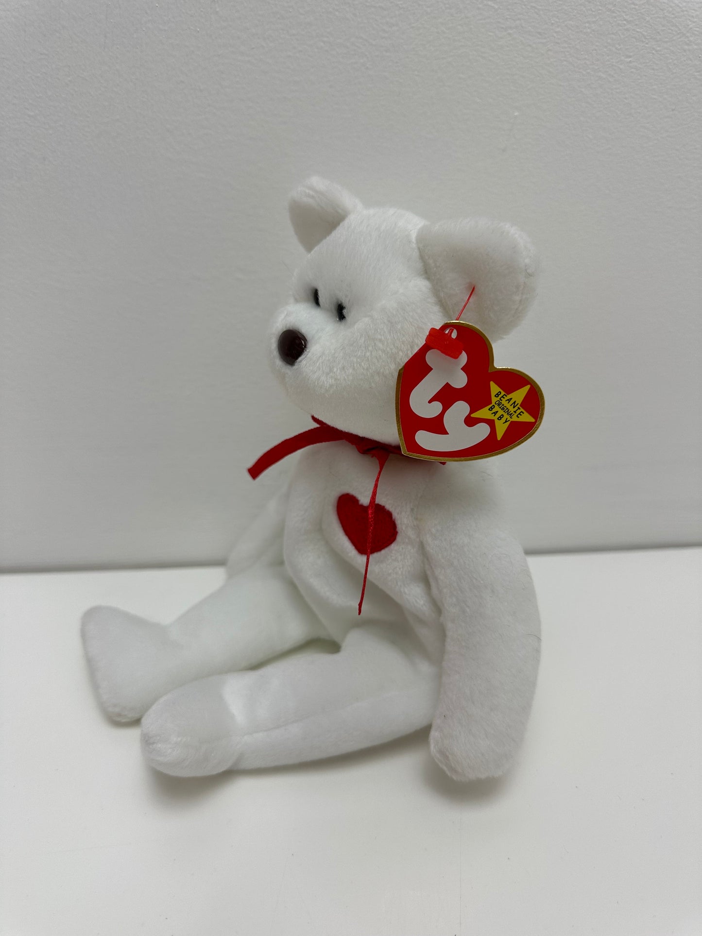 Ty Beanie Baby “Valentino” the Bear (8.5 inch)