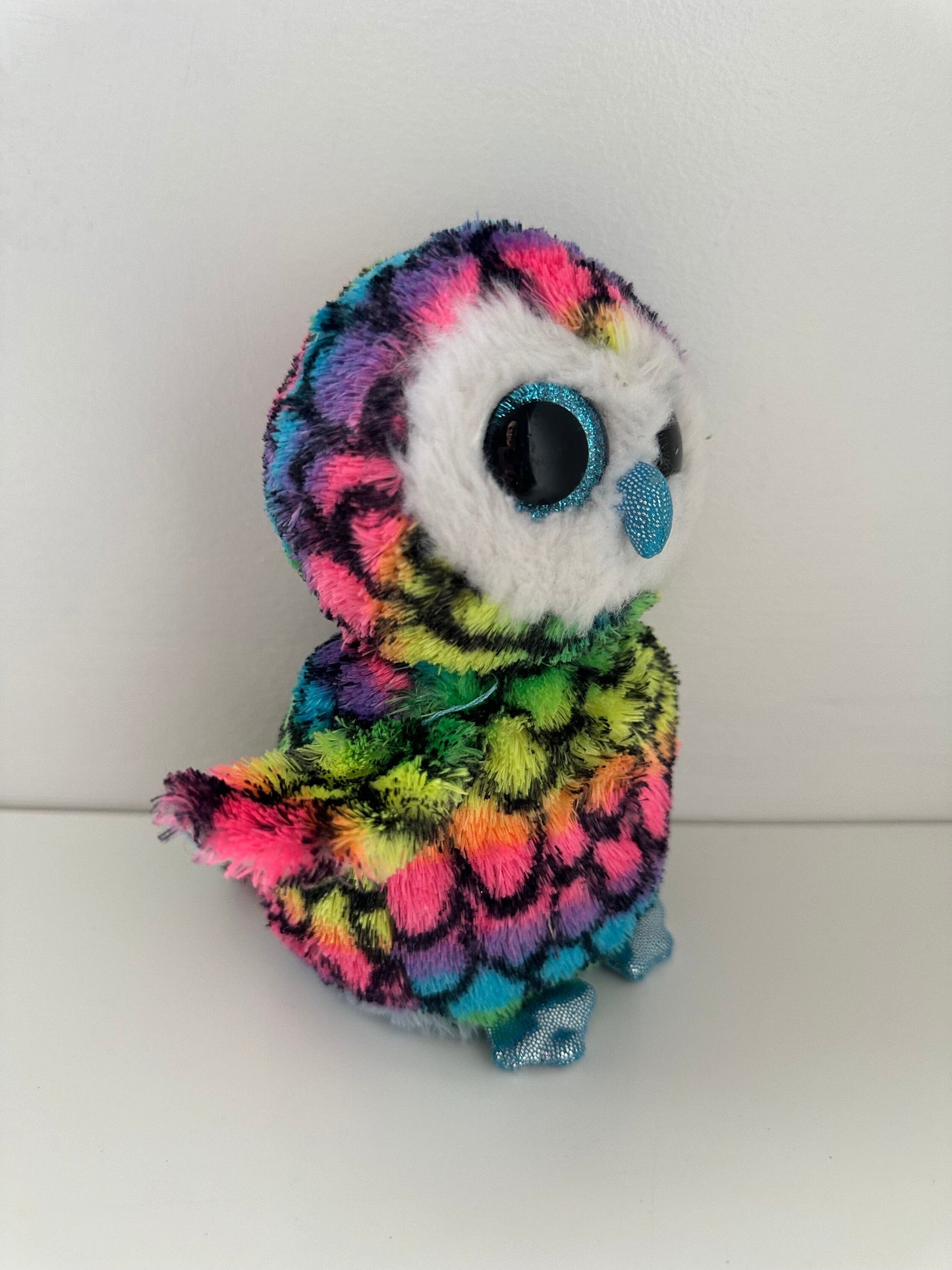 Ty Beanie Boo “Aria” the Colourful Owl - Claire’s Exclusive - Non Mint Tag and Eye, See Photos (6 inch)