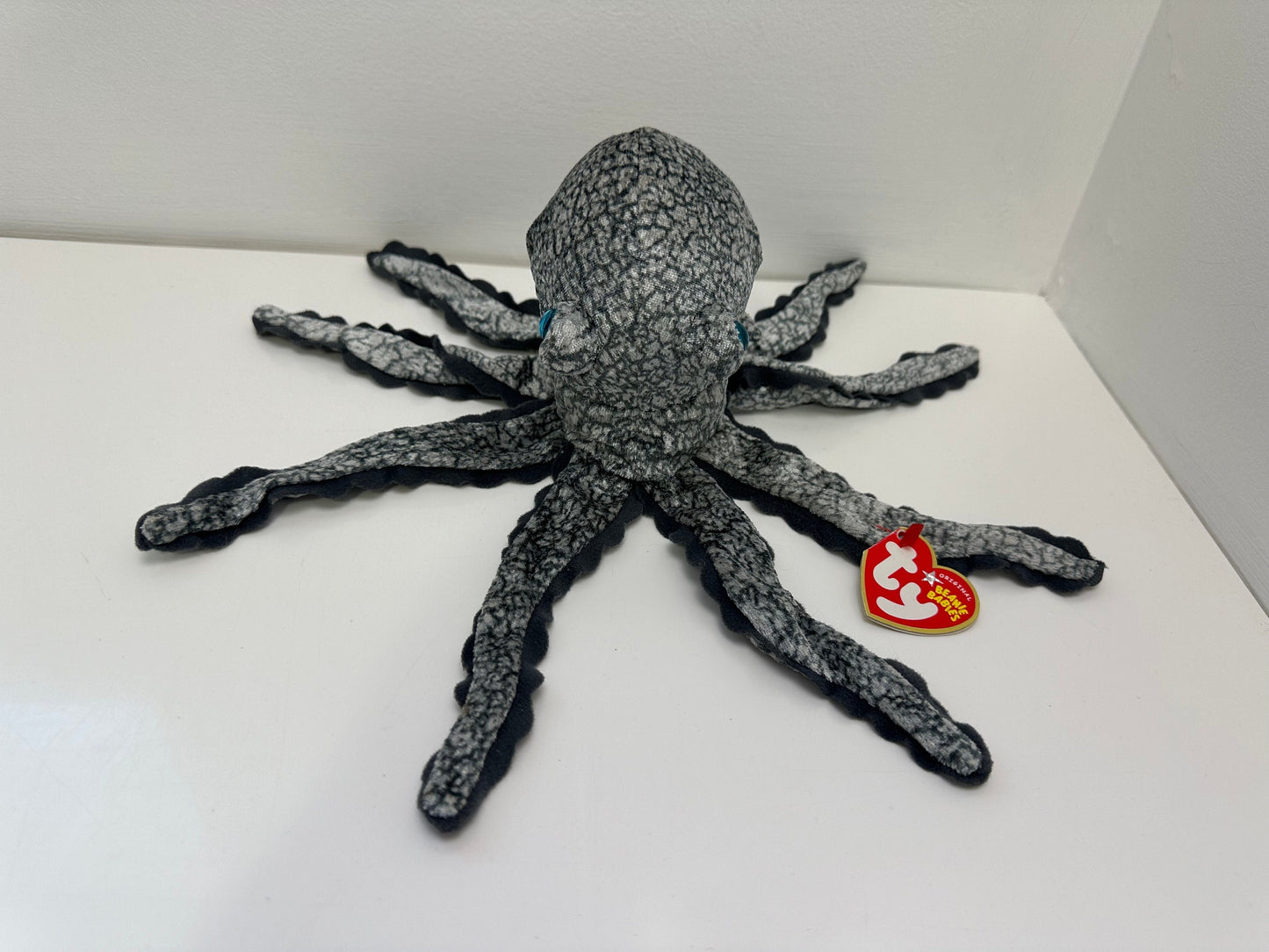 Ty Beanie Baby “Opie” the Octopus - Blue Eyed Version! (9 inch)