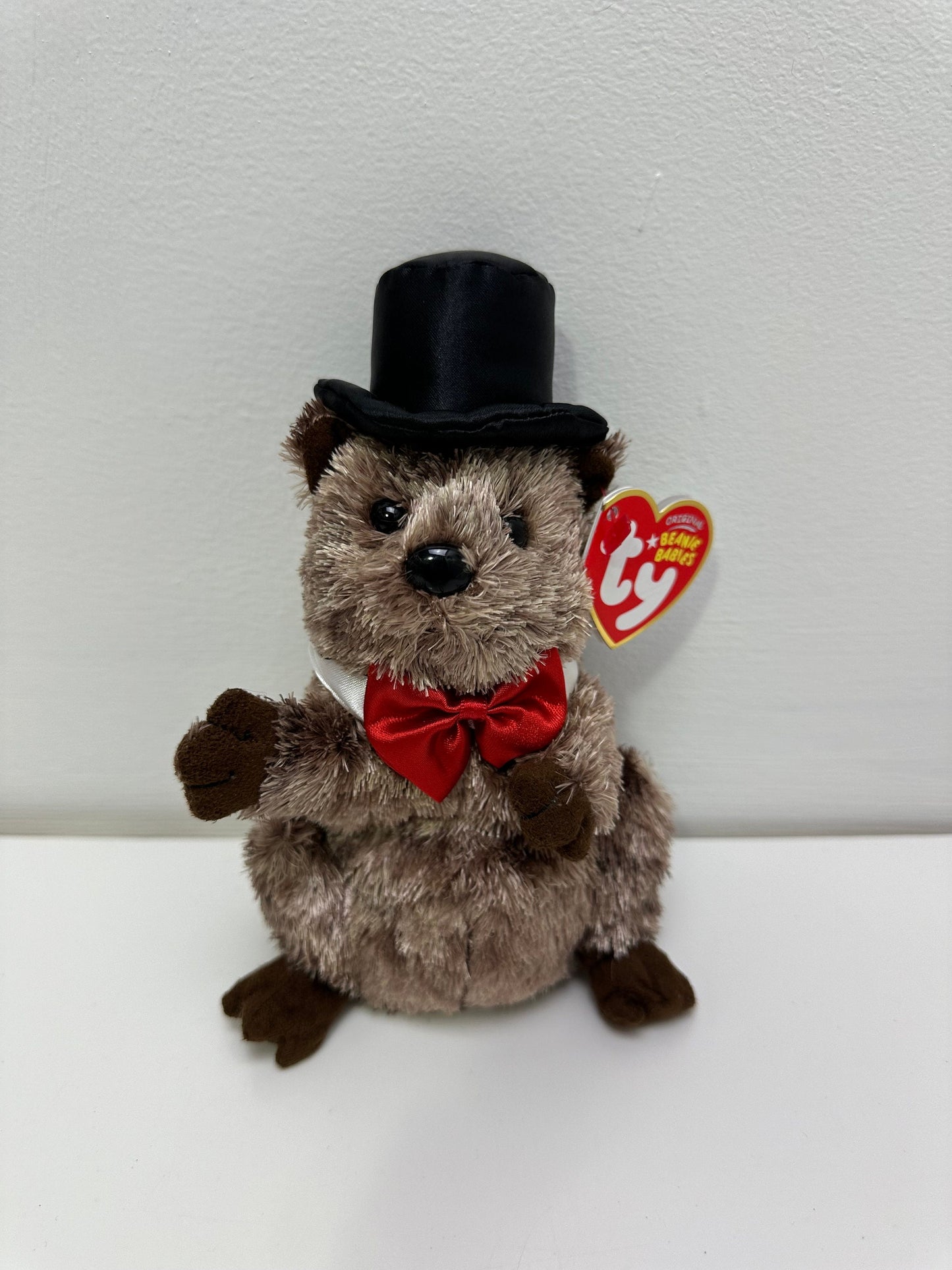 Ty Beanie Baby “Punxsutawney Phil” the Groundhog  Red Bow Tie (6.5 inch)