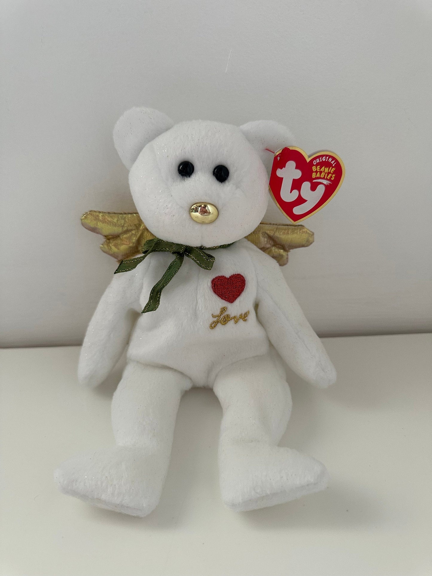 Ty Beanie Baby “Gift” the Angel Bear with Wings - White Version Love - Hallmark Gold Crown Exclusive (8.5 inch)