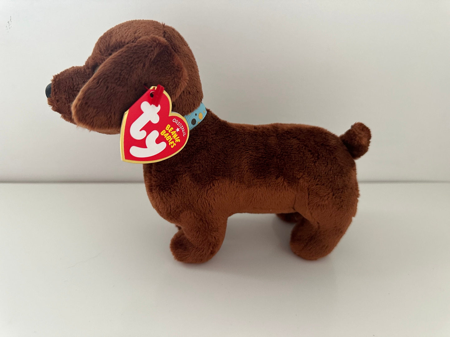 Ty Beanie Baby “Frank” the Wiener Dog / Dachshund - Big Eyed Version (7.5 inch)