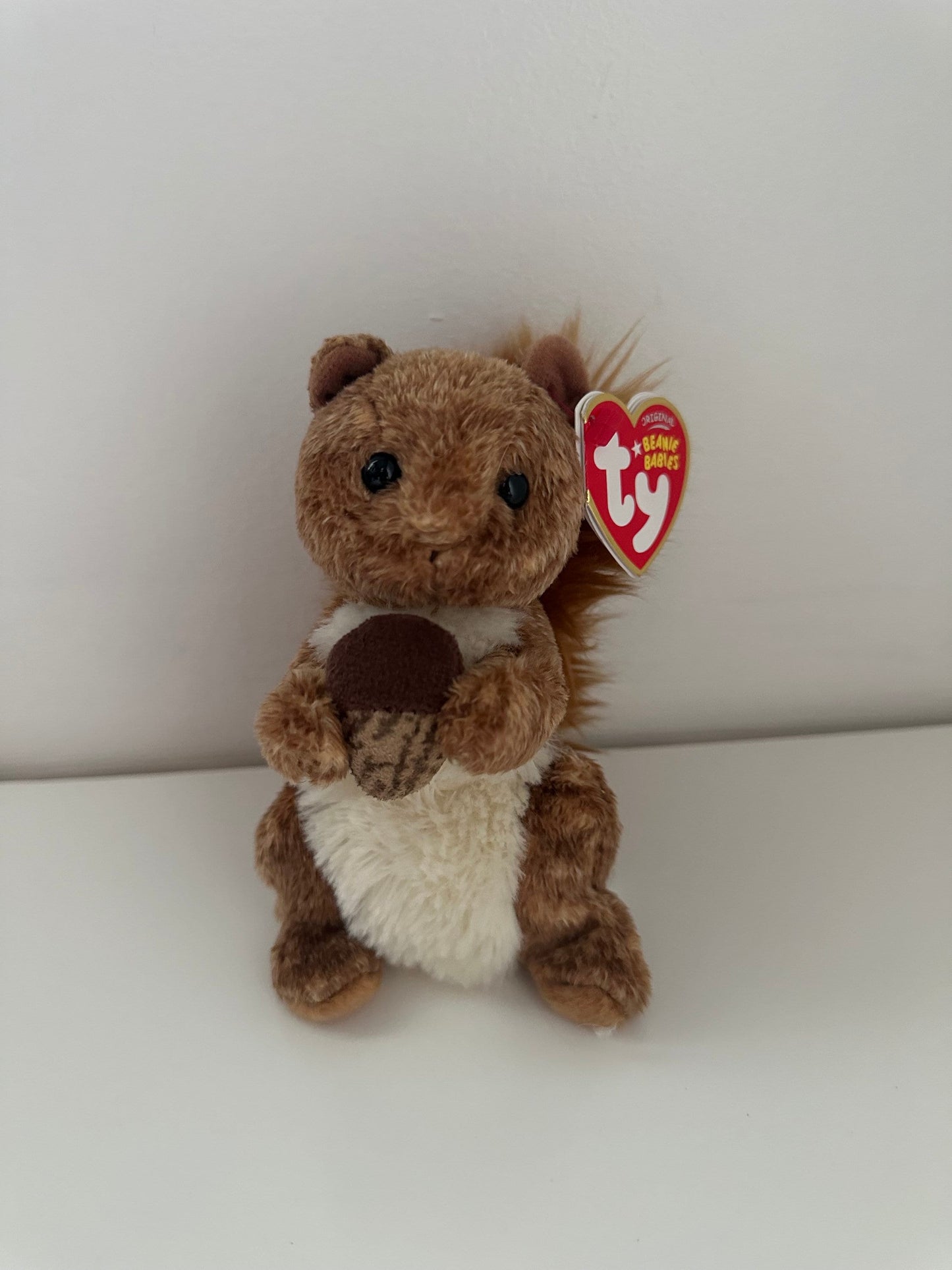 Ty Beanie Baby “Treehouse” the Adorable Little Squirrel! (5 inch)