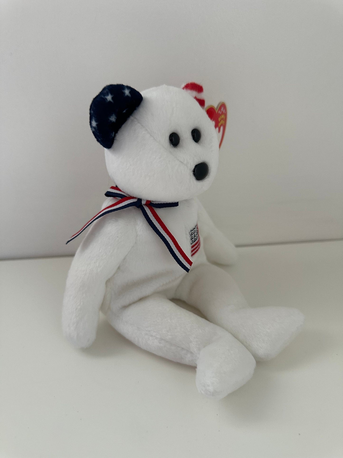 Ty Beanie Baby “America” the White Patriotic Bear (8.5 inch)