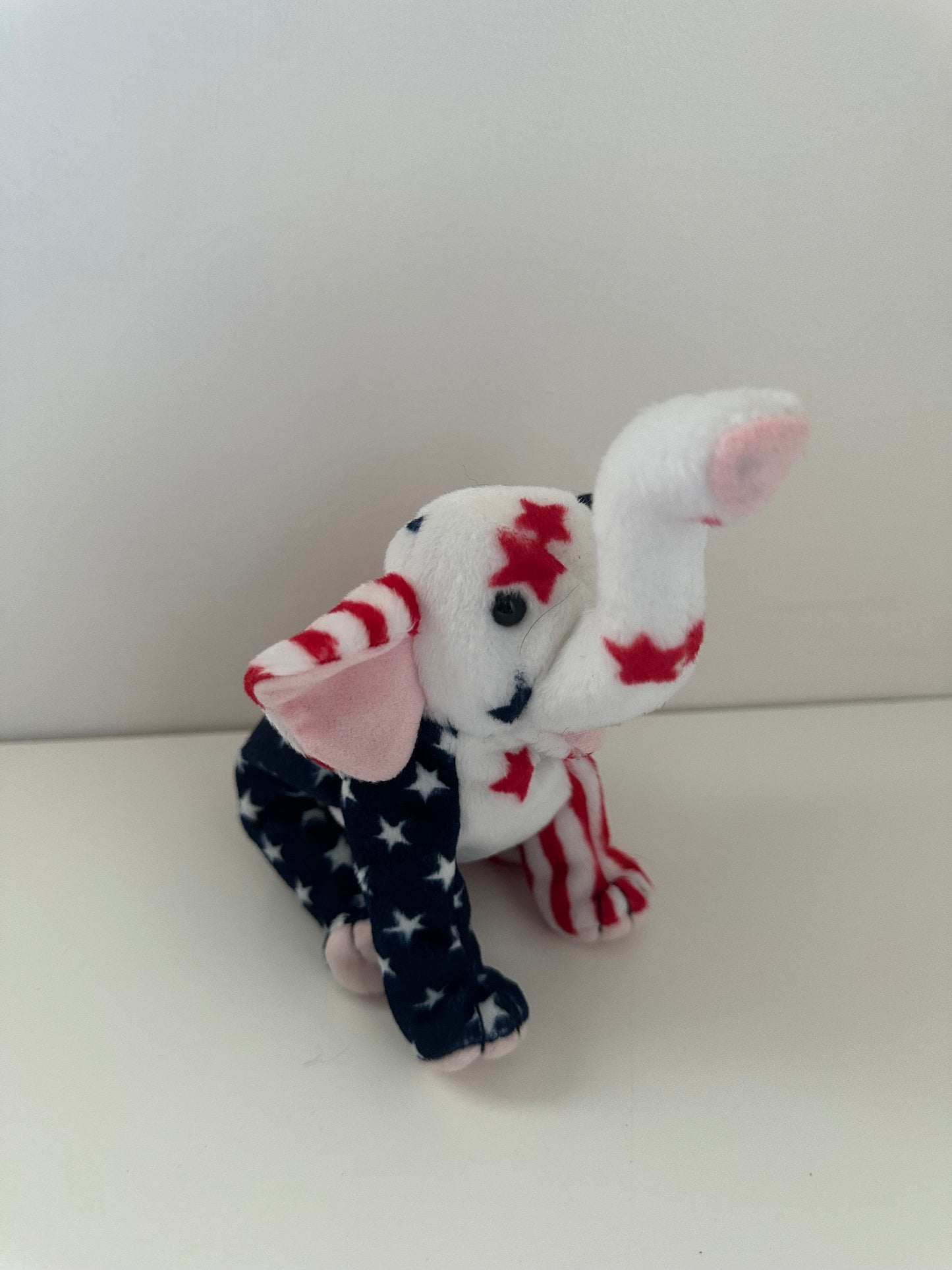 Ty Beanie Babies “Righty 2000” the Patriotic American Elephant! (6 inch)