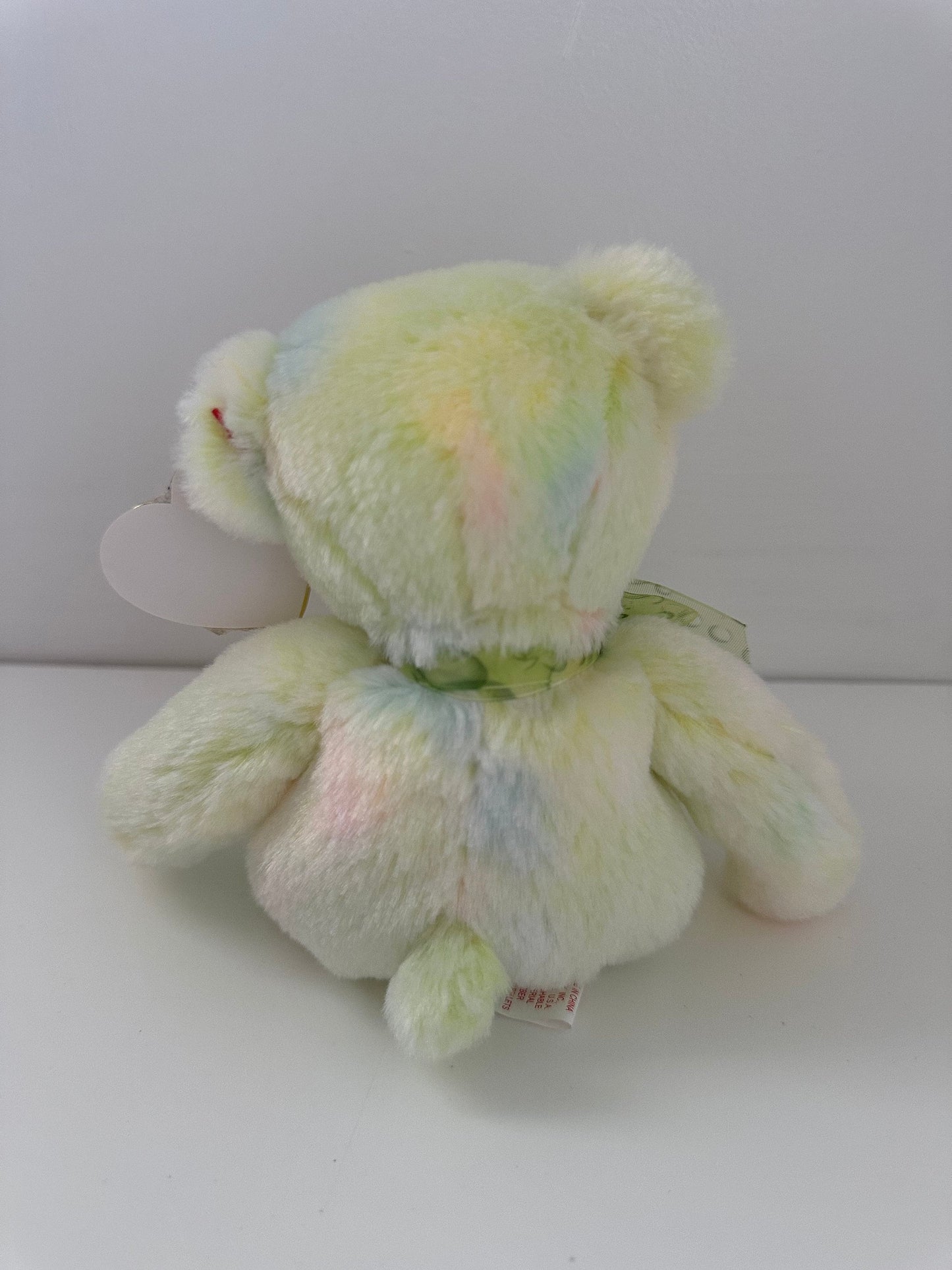 Ty Beanie Baby “Flora” the Green Bear! (5 inch)