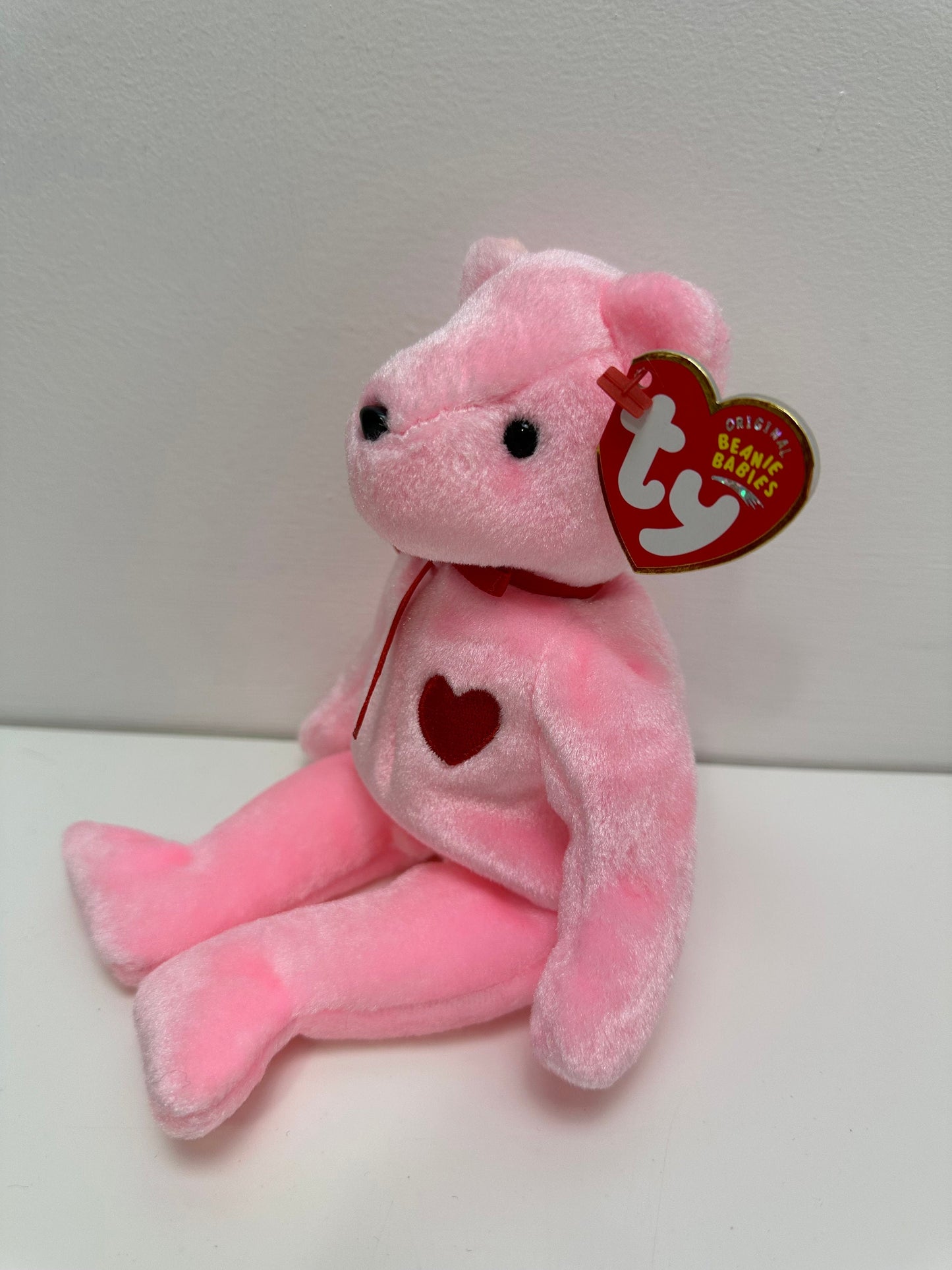 Ty Beanie Baby “Smooch-e”the Pink Valentines Day Bear! (8.5 inch)