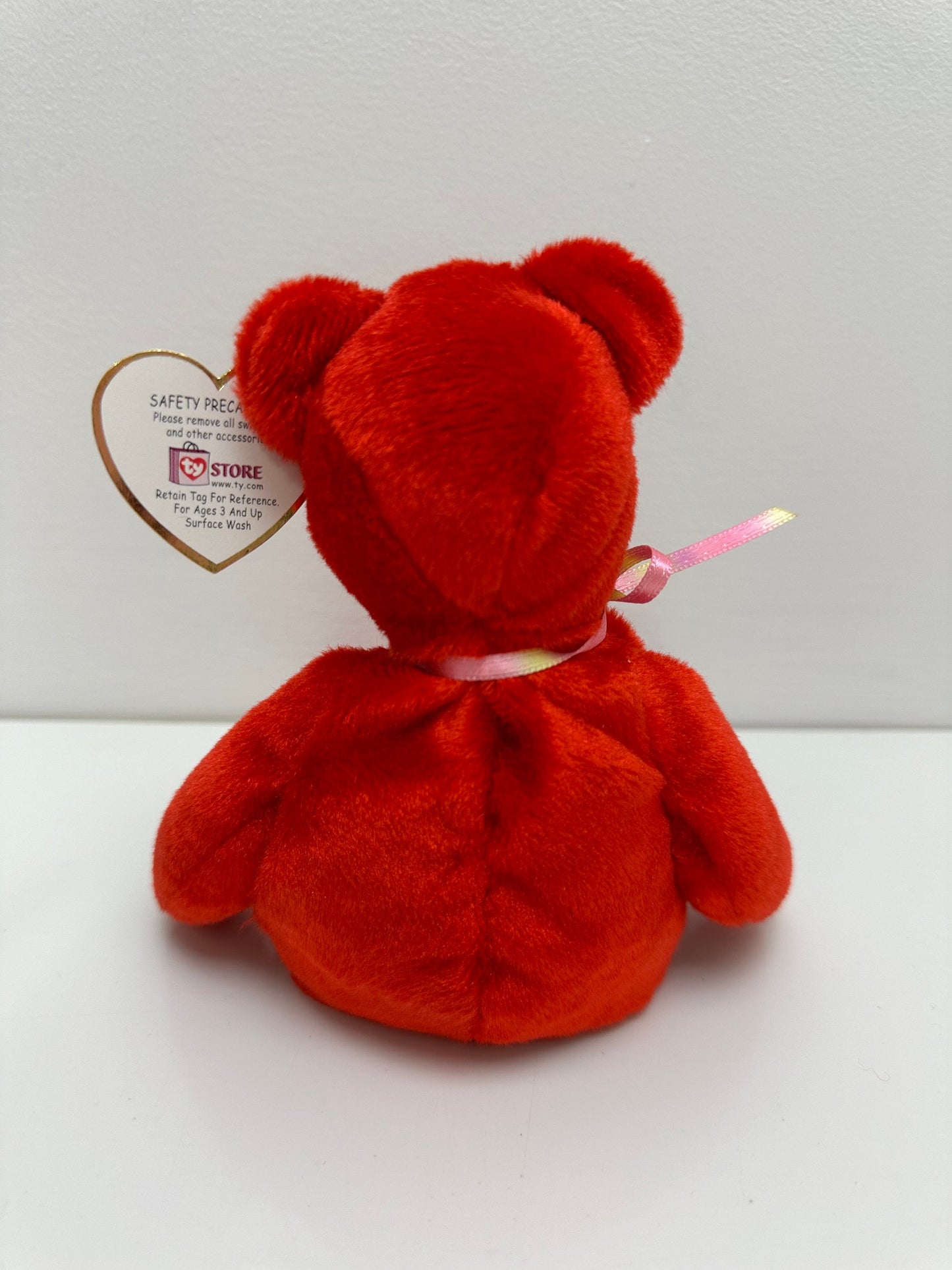 Ty Beanie Baby “Kiss-e”the Red Valentines Day Bear! (8.5 inch)