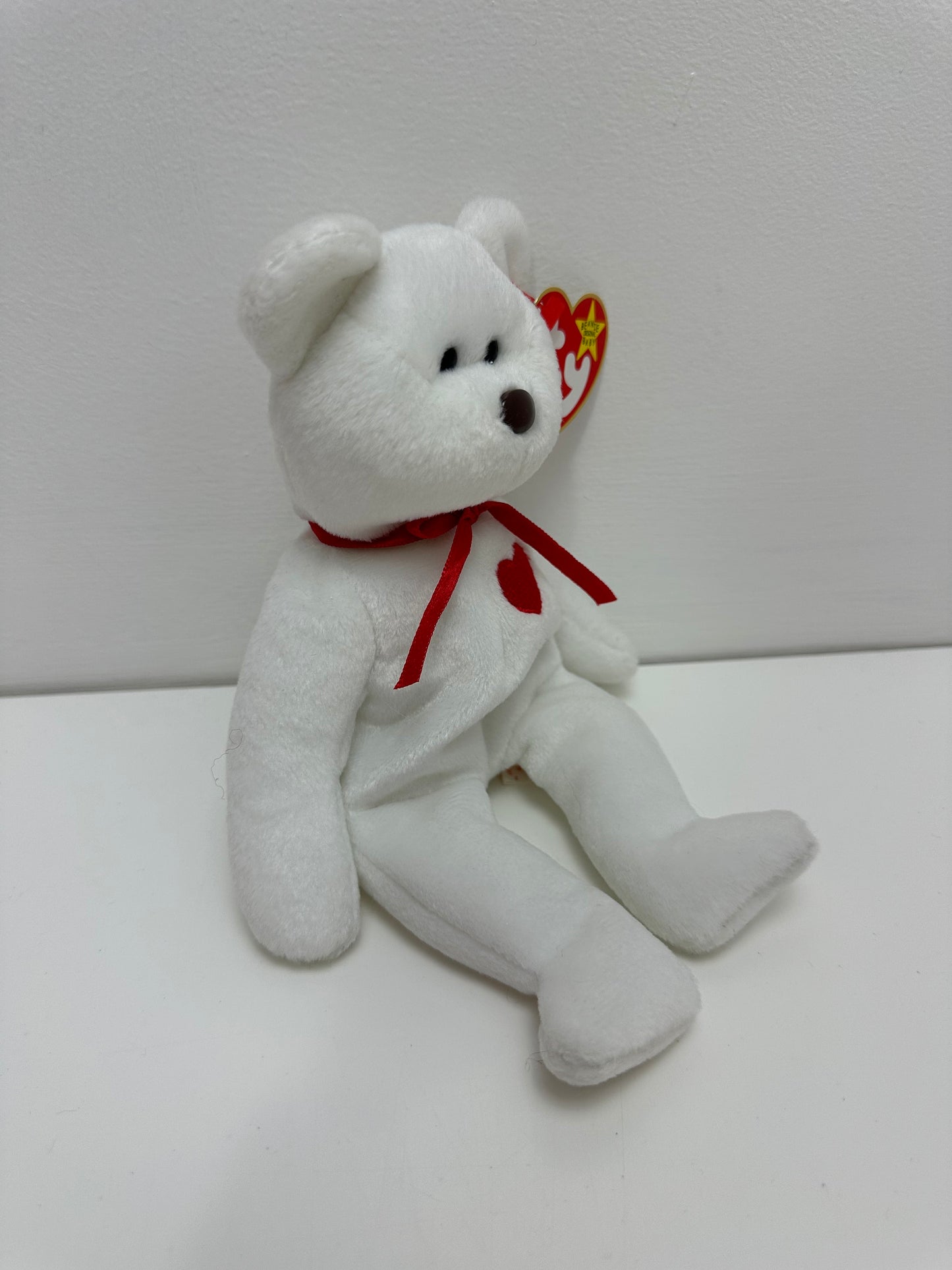 Ty Beanie Baby “Valentino” the Bear (8.5 inch)