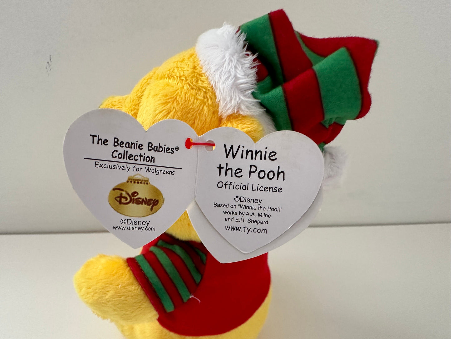 Ty Beanie Baby “Winnie the Pooh” the Holiday Bear from Disneys Winnie the Pooh (6 inch)