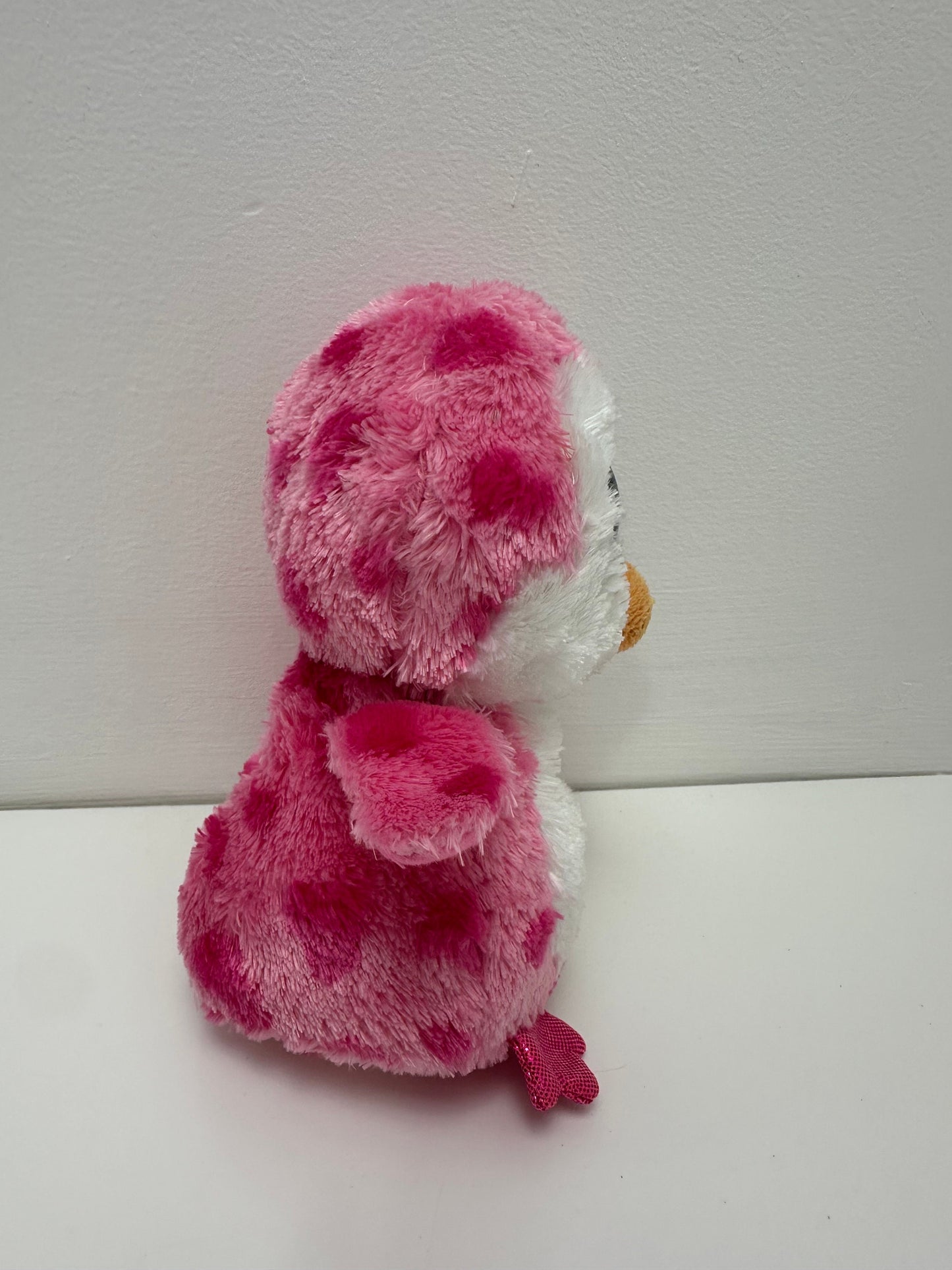 Ty Beanie Boo “Juliet” the Valentine’s Day Penguin - No Hang Tag (6 inch)