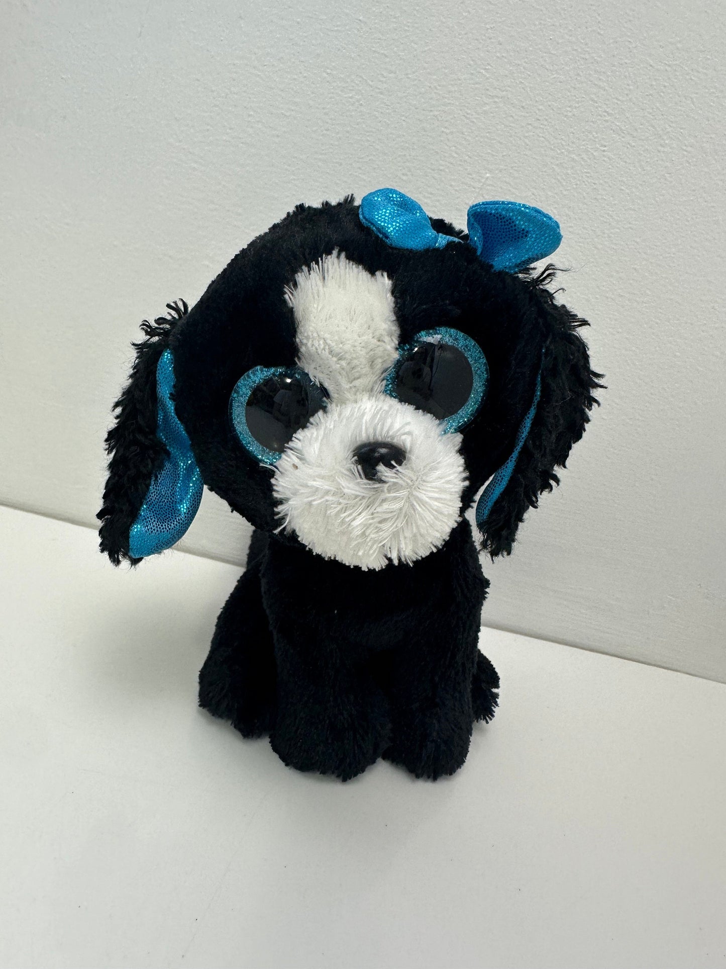 Ty Beanie Boo “Tracey” the Dog - No Hang Tag (6 inch)