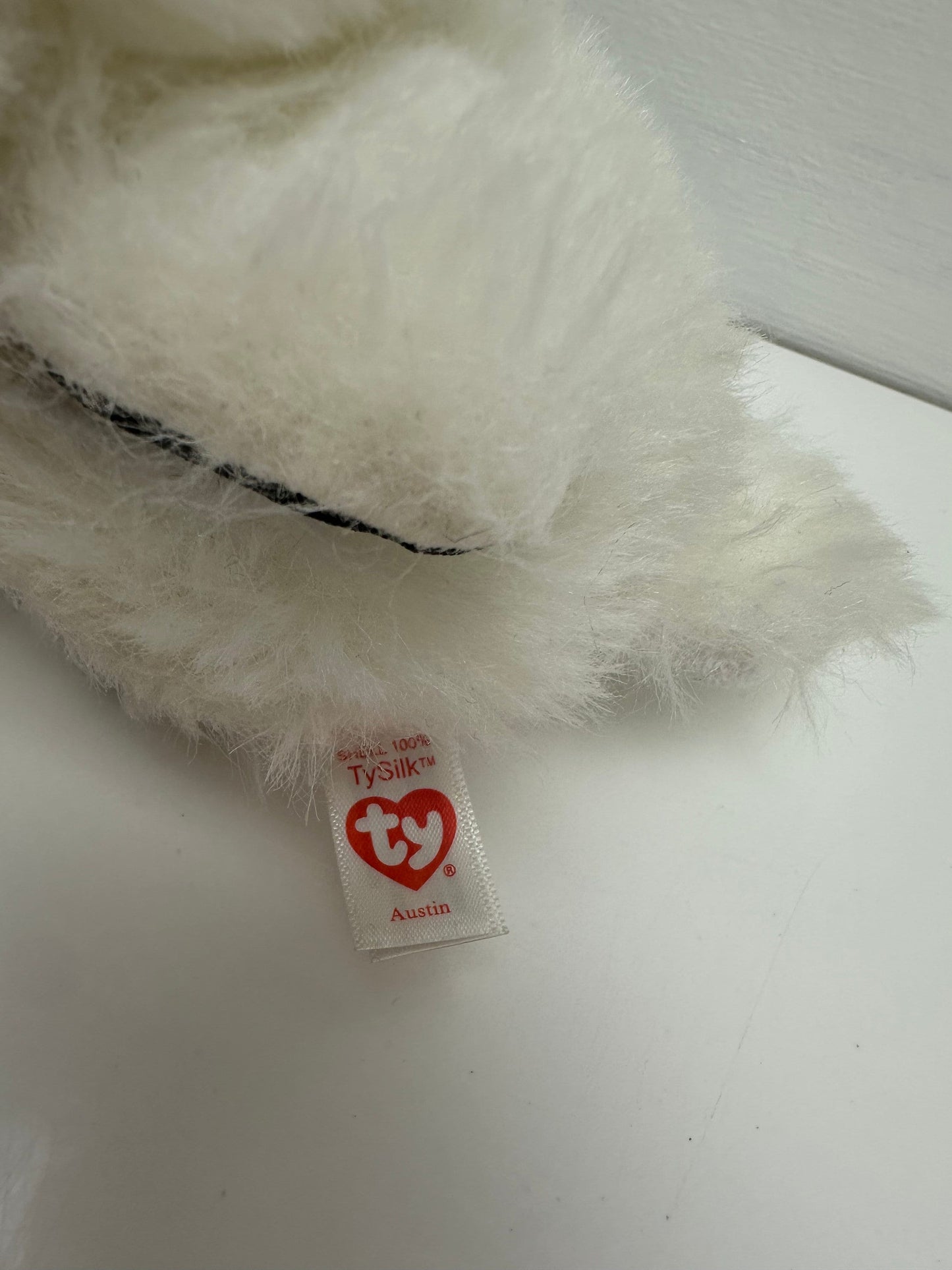 Ty Beanie Boo “Austin” the White Owl - No Hang Tag (6 inch)