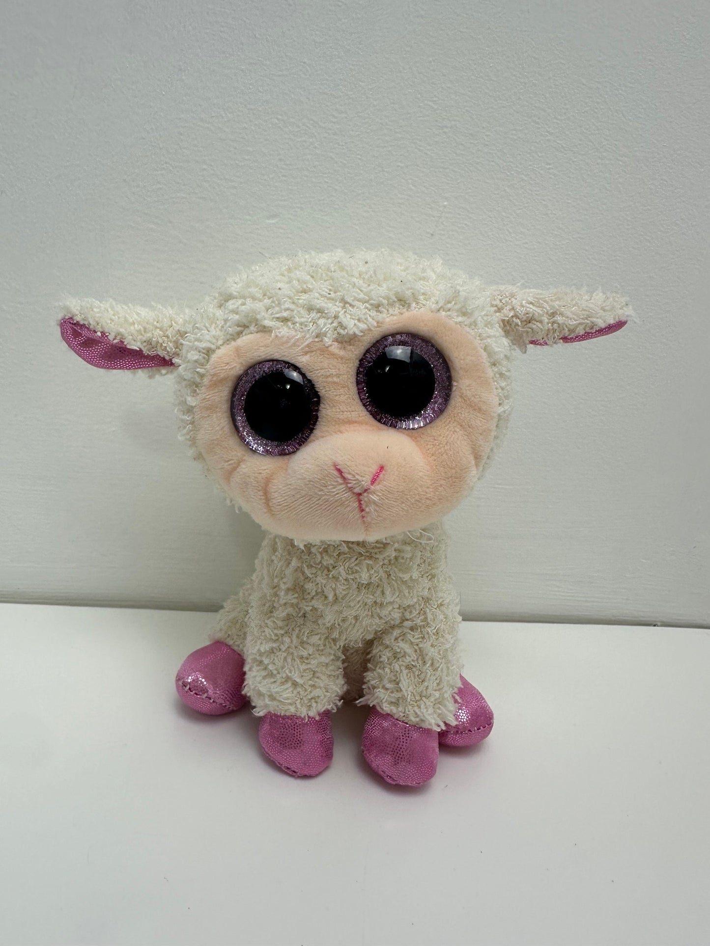 Ty Beanie Boo “Twinkle” the White and Pink Lamb - No Hang Tag (6 inch)